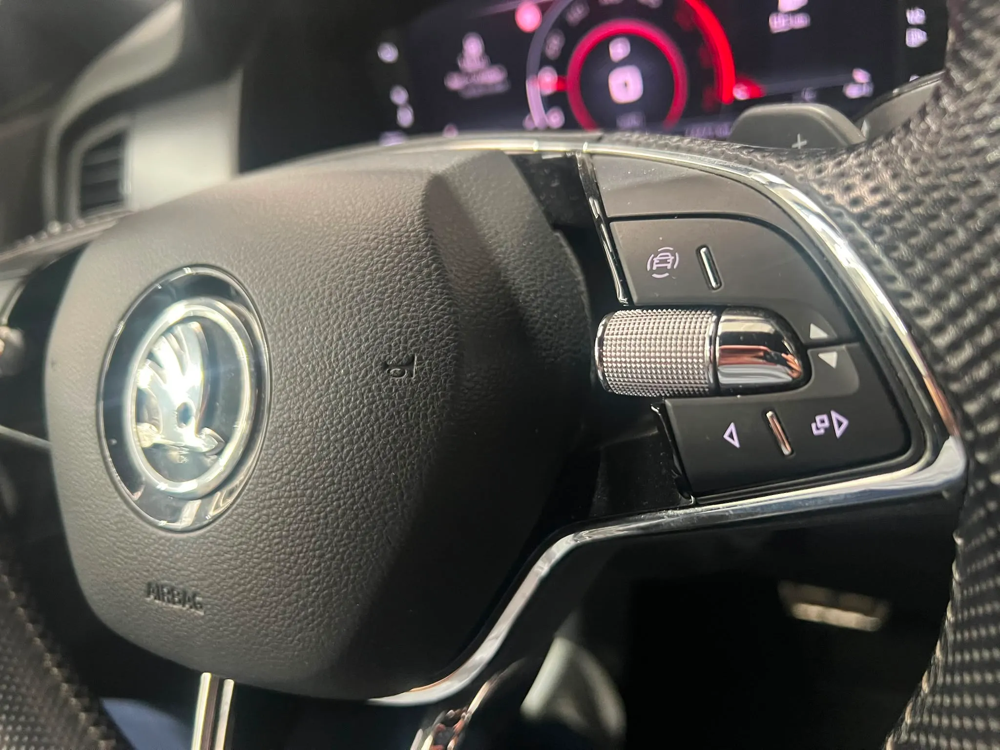 Škoda Kodiaq 2.0 TDI DSG 4x2 Sportline - foto 18
