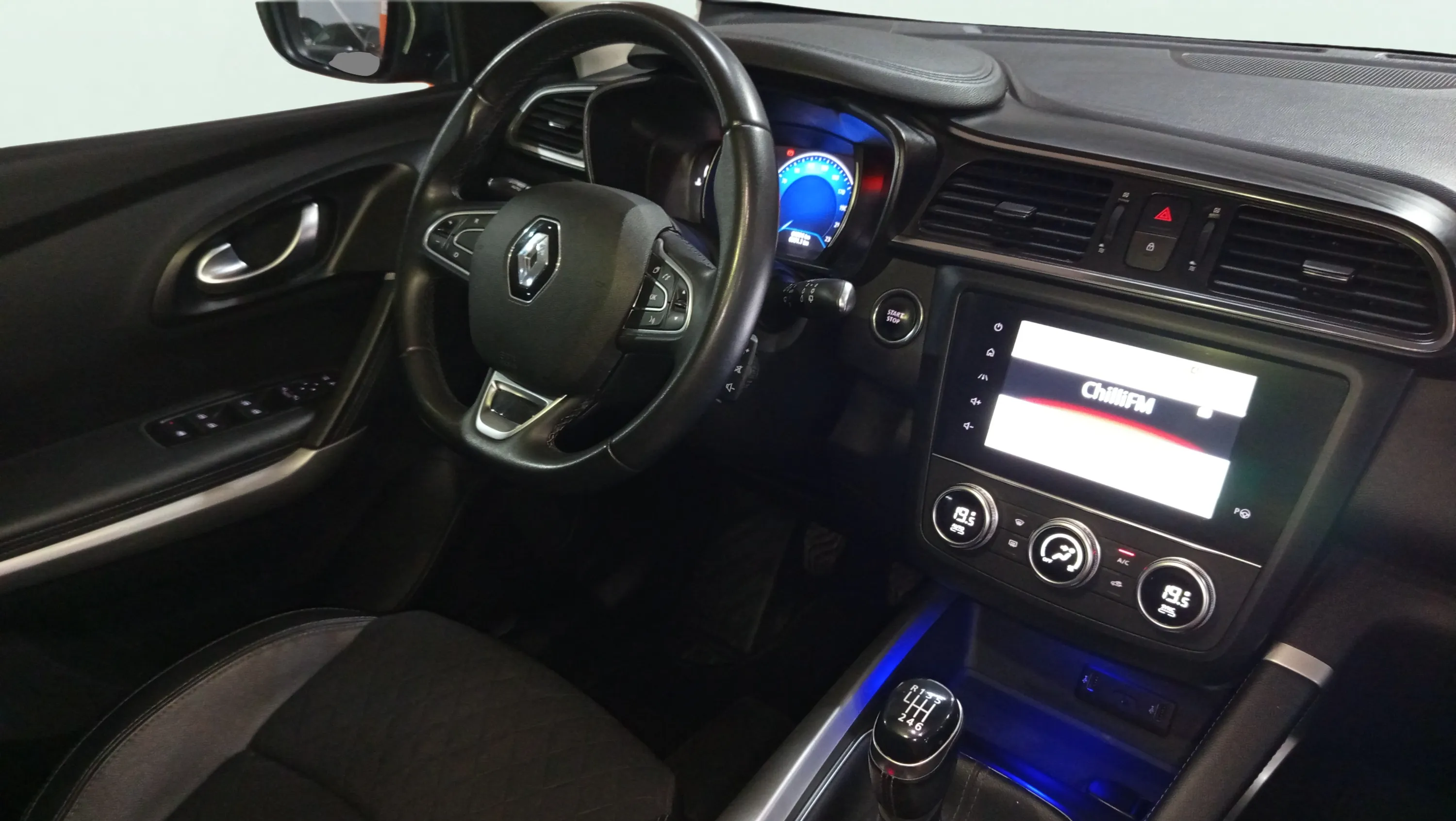 Renault Kadjar Techno GPF TCe - foto 22