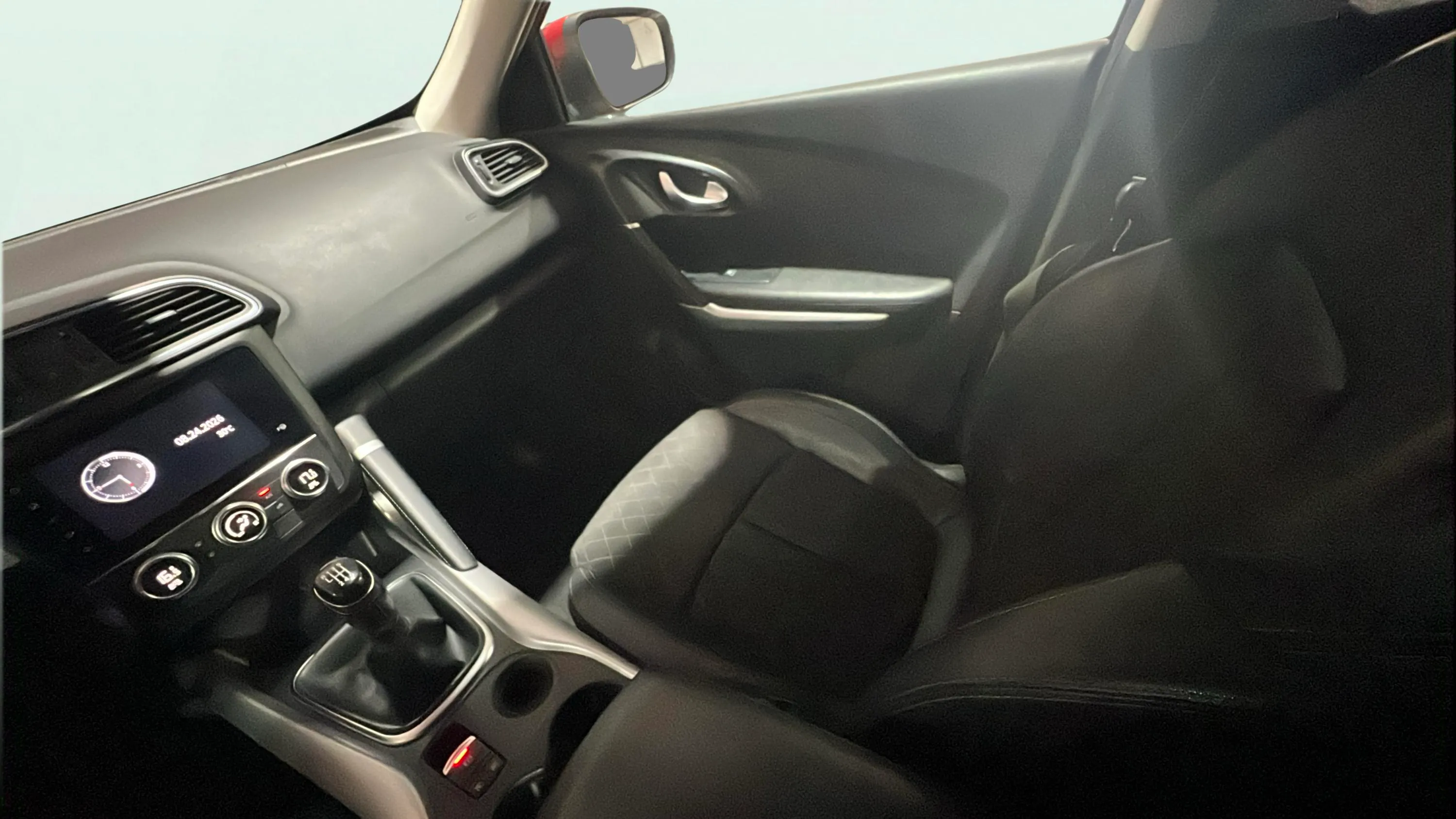 Renault Kadjar Techno GPF TCe - foto 11