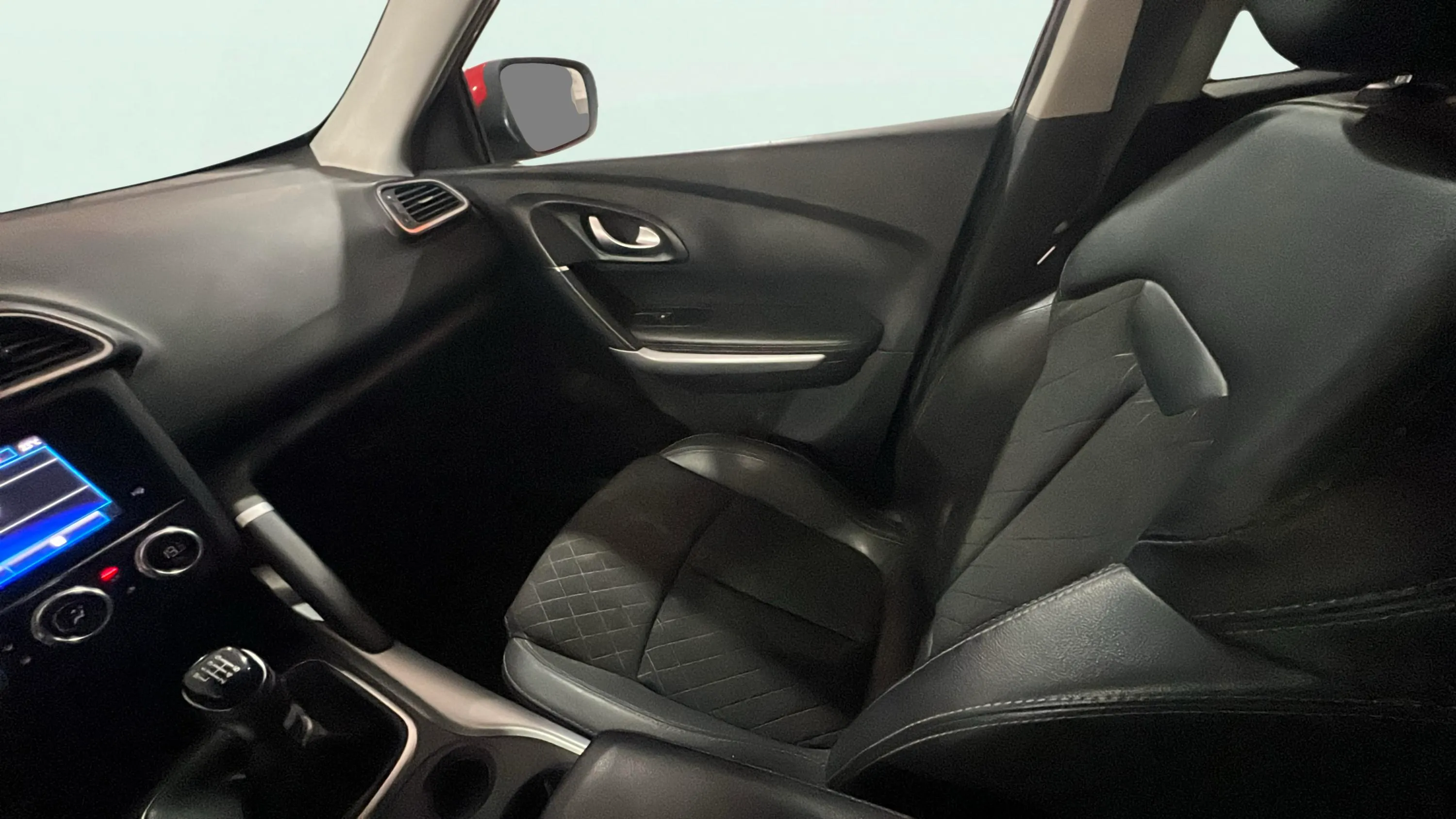 Renault Kadjar Techno GPF TCe - foto 11