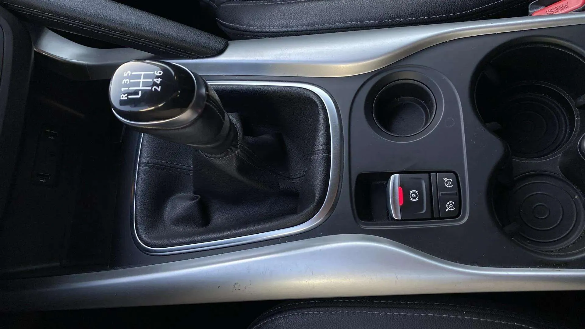 Renault Kadjar Techno GPF TCe - foto 15