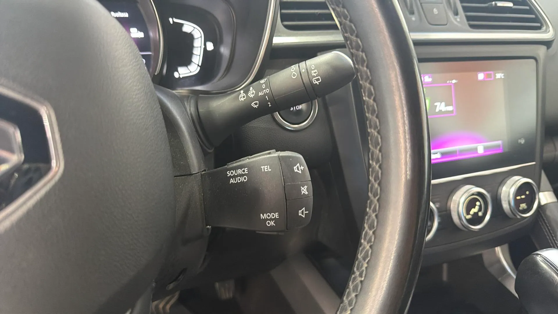 Renault Kadjar Techno GPF TCe EDC - foto 19