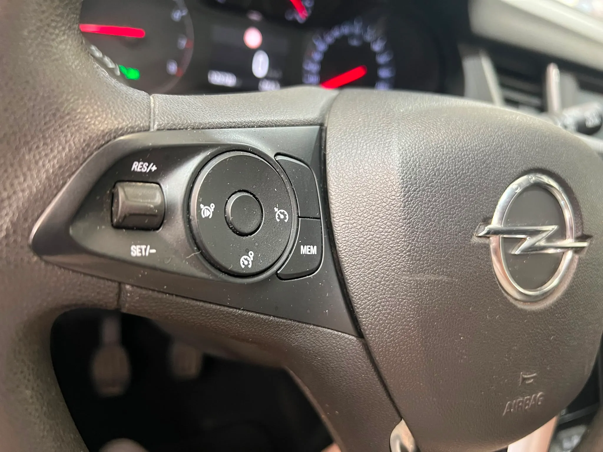 Opel Grandland 1.2 Turbo Excellence - foto 11