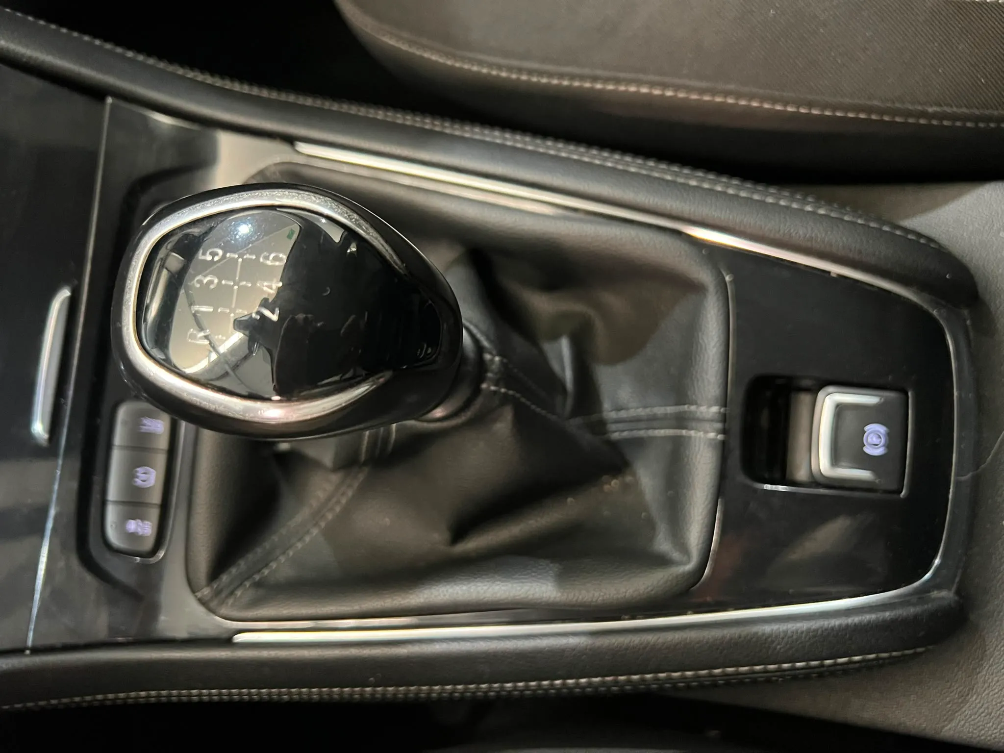 Opel Grandland 1.2 Turbo Excellence - foto 14