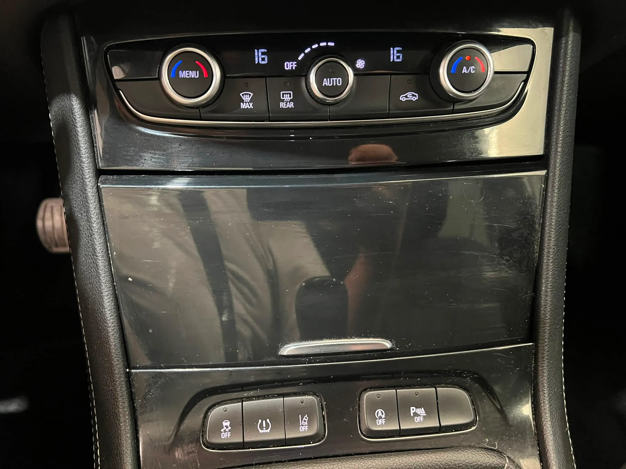 Opel Grandland 1.2 Turbo Excellence - foto 16