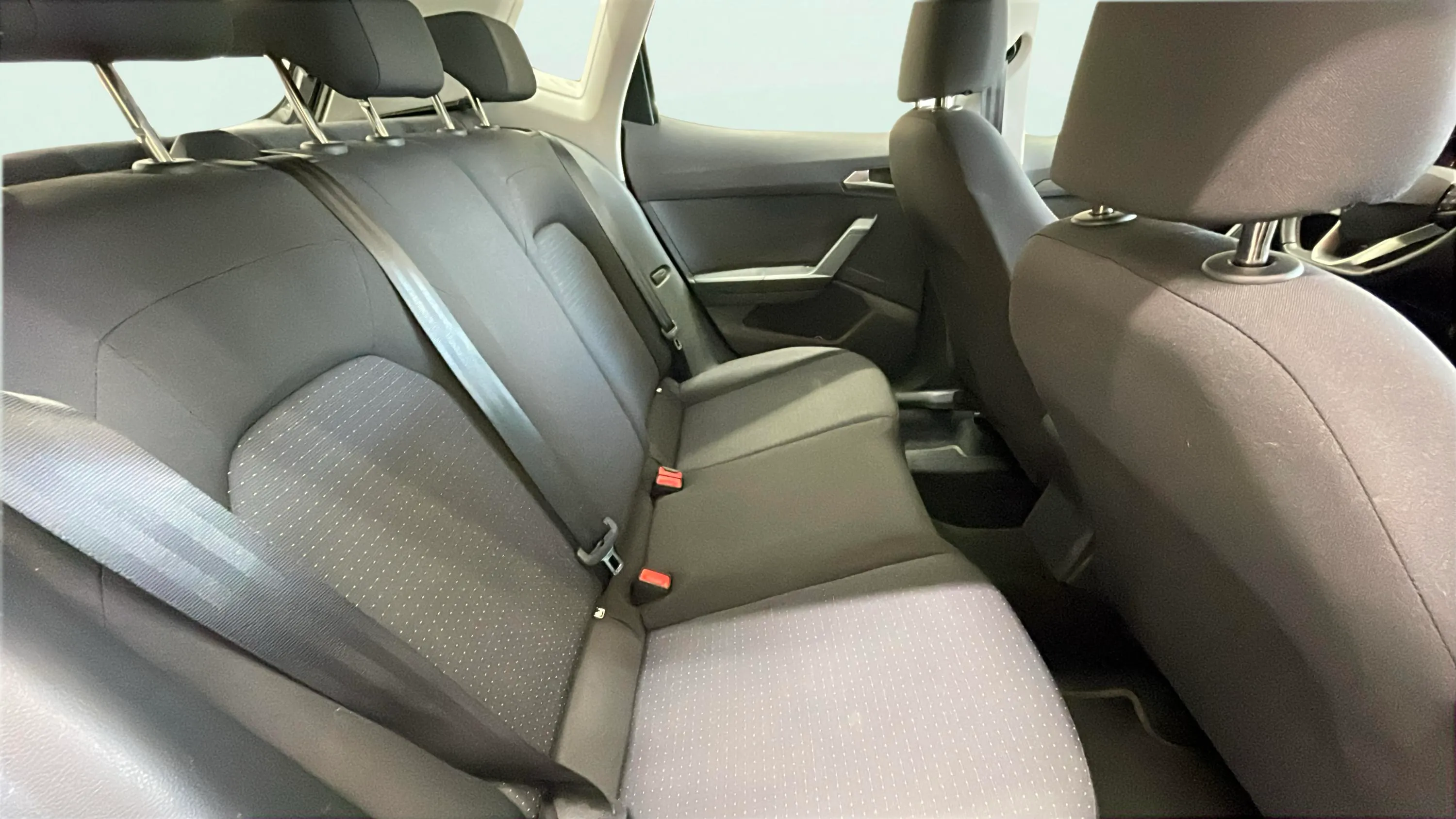 SEAT Arona 1.0 TSI Style - foto 19