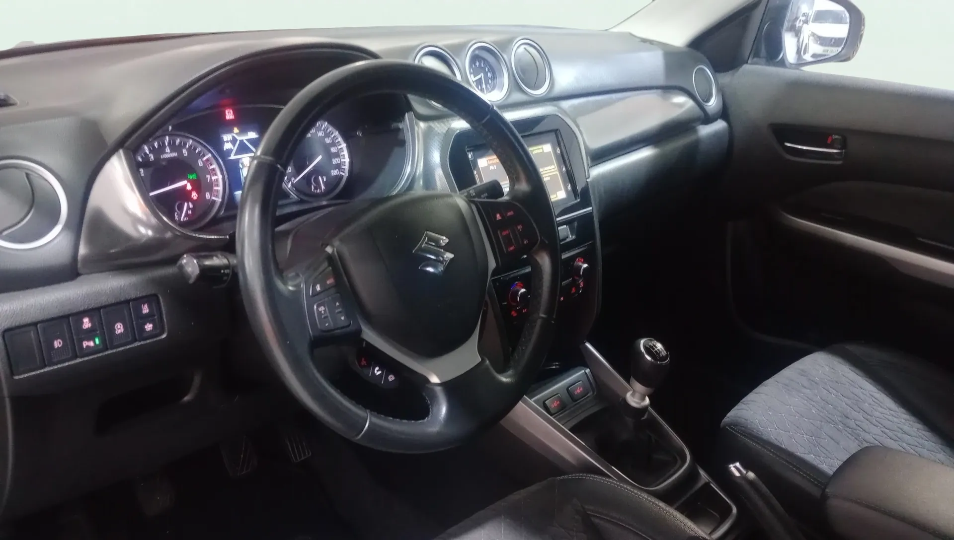 Suzuki Vitara 1.4 T GLX Mild Hybrid - foto 6