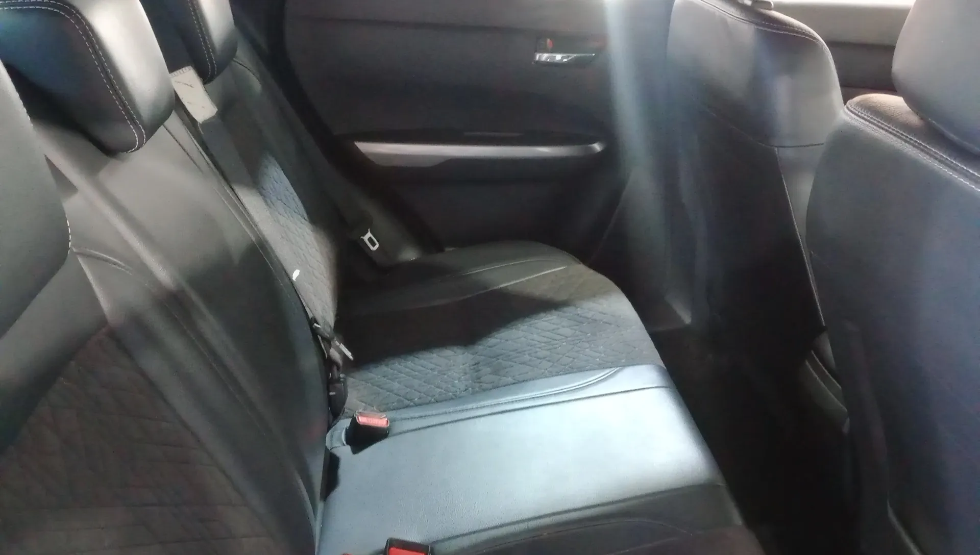Suzuki Vitara 1.4 T GLX 4WD Mild Hybrid - foto 12