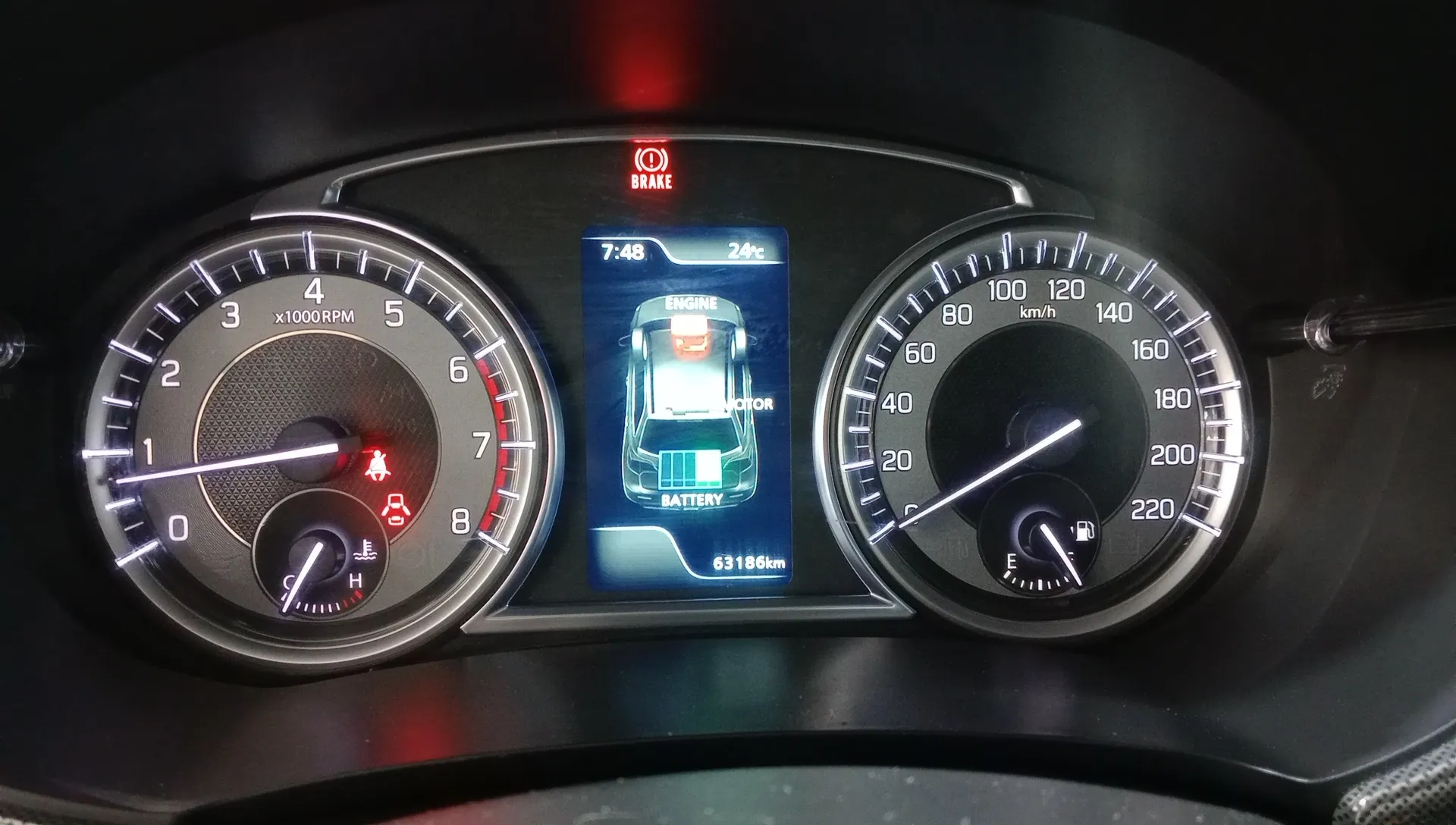 Suzuki Vitara 1.4 T GLX 4WD Mild Hybrid - foto 11