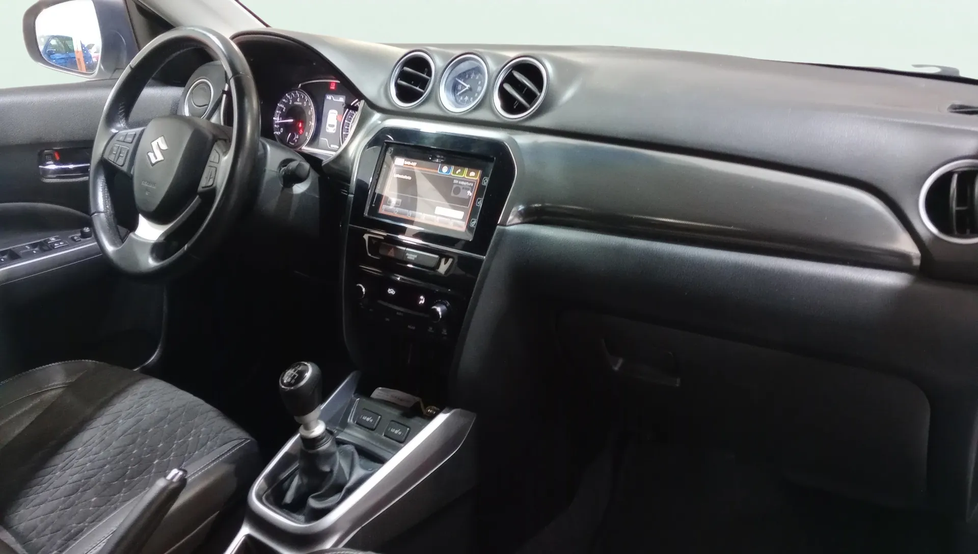 Suzuki Vitara 1.4 T GLX 4WD Mild Hybrid - foto 7