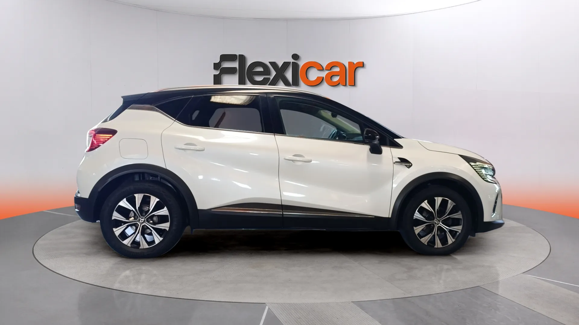 Renault Captur techno TCe - foto 2