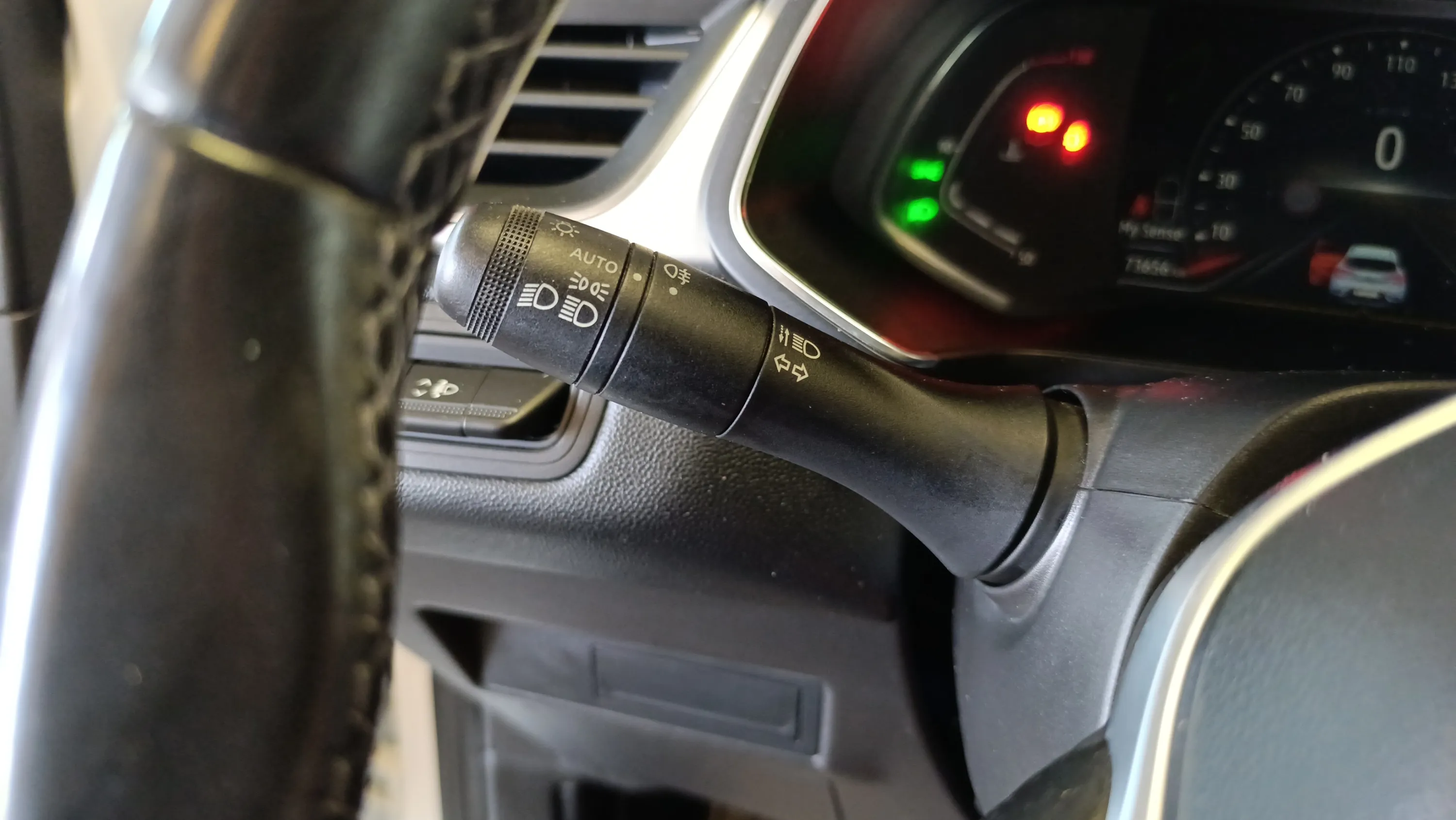 Renault Captur techno TCe - foto 12