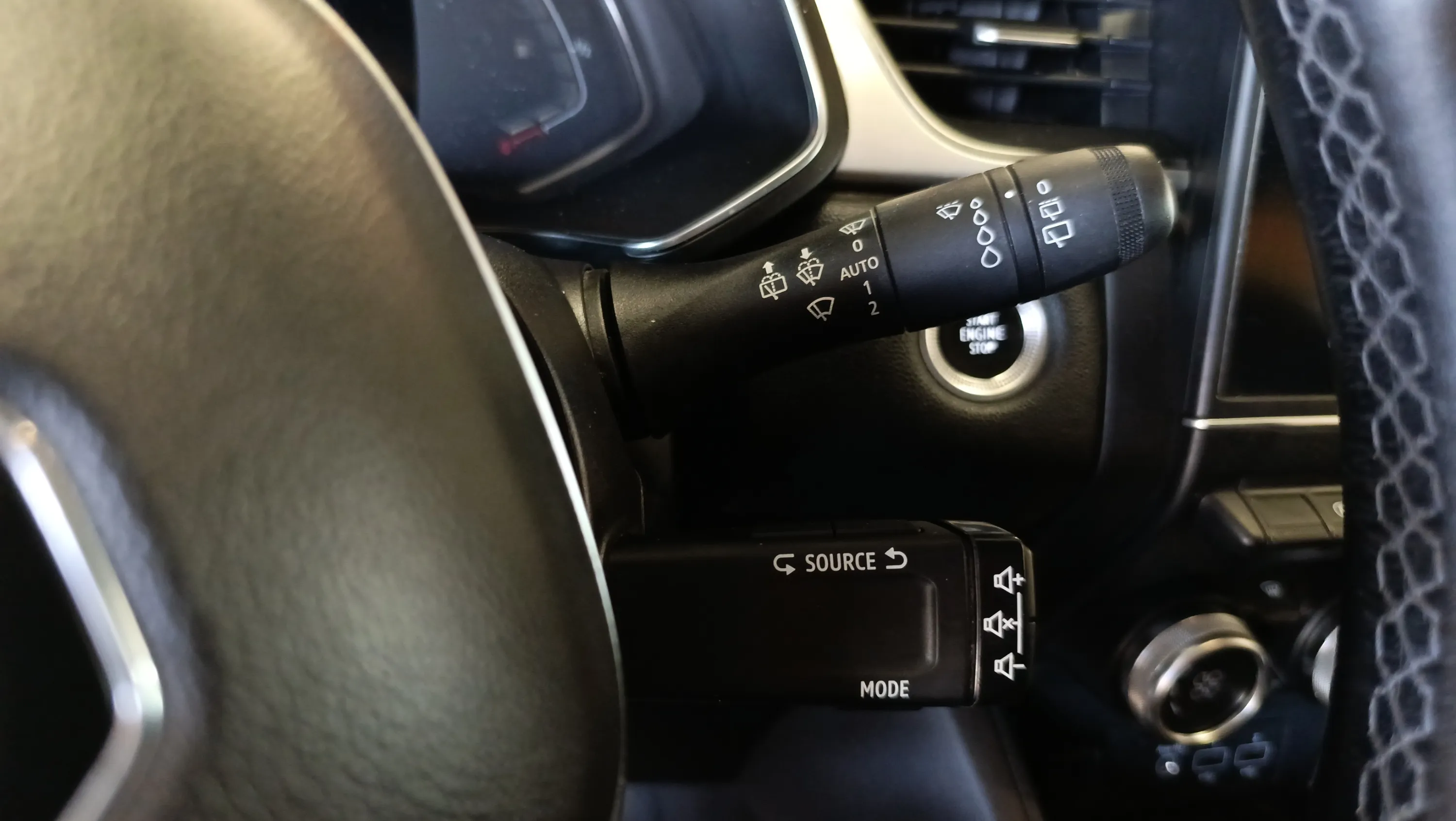 Renault Captur techno TCe - foto 14