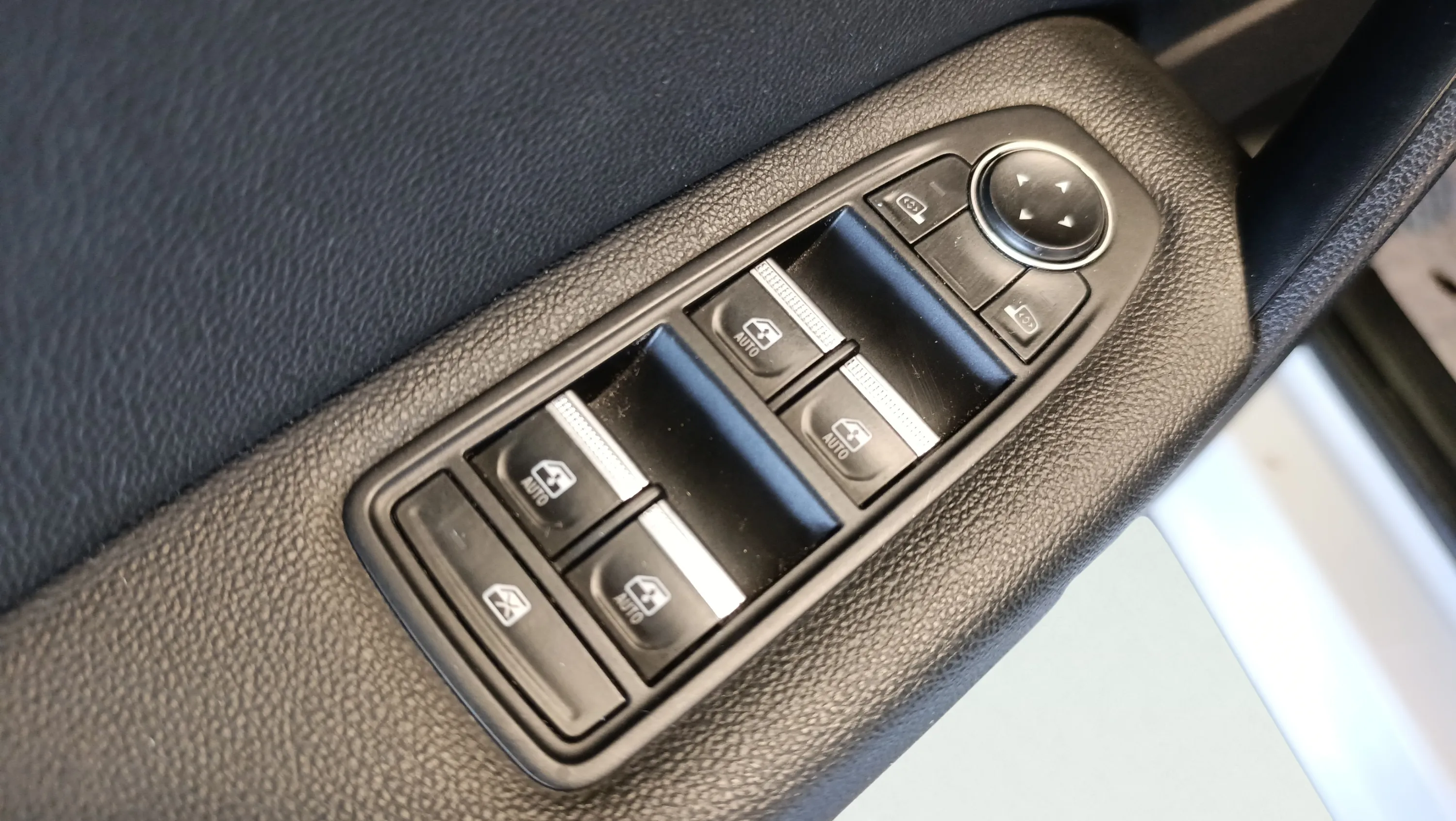 Renault Captur techno TCe - foto 28
