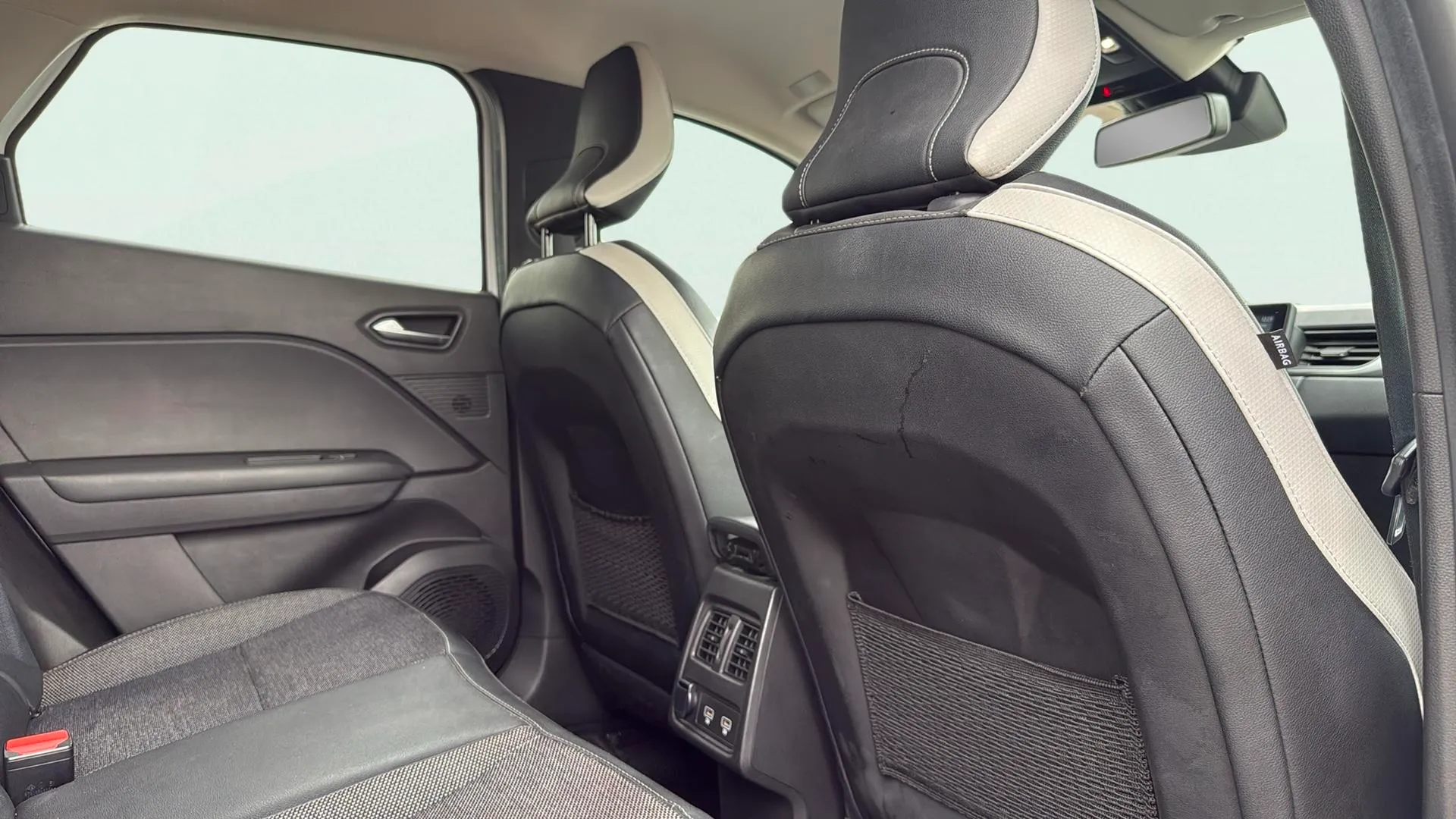 Renault Captur techno TCe - foto 16