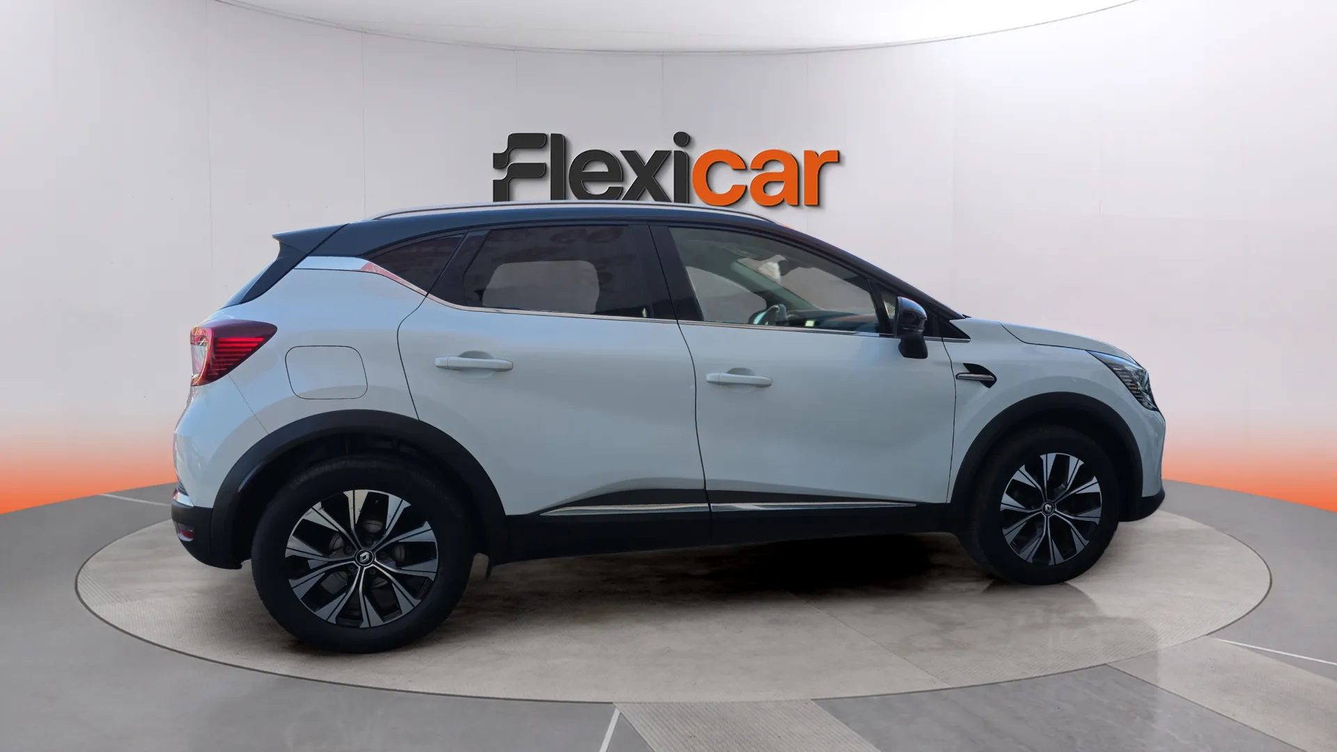 Renault Captur techno TCe - foto 8