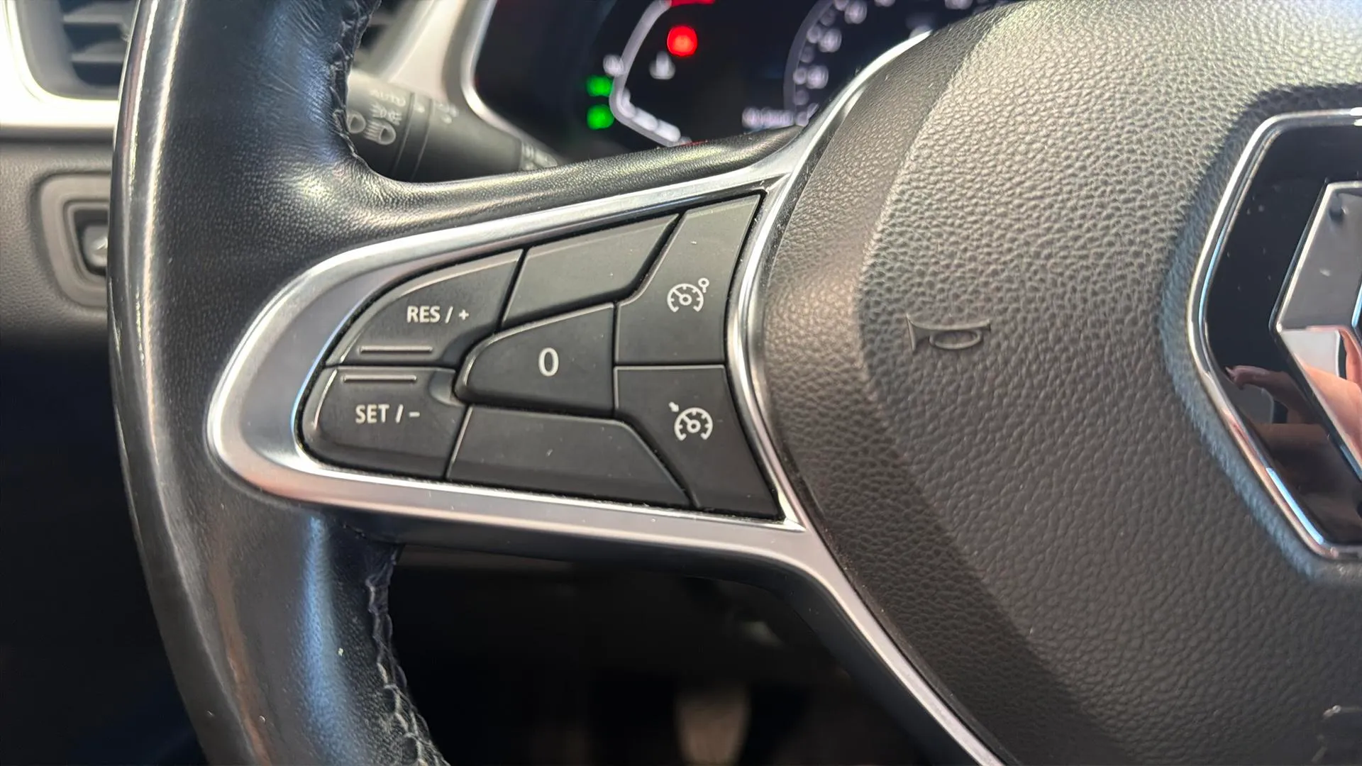 Renault Captur techno TCe - foto 18