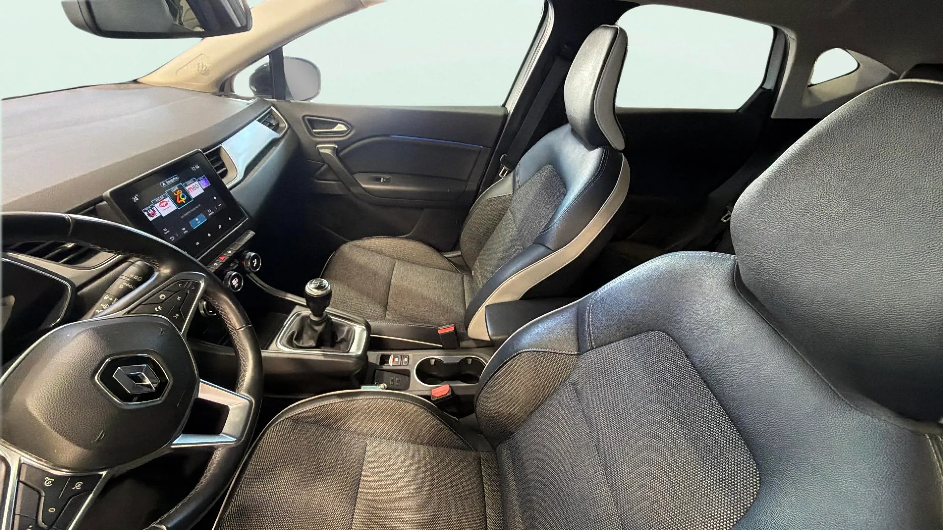 Renault Captur techno TCe - foto 11