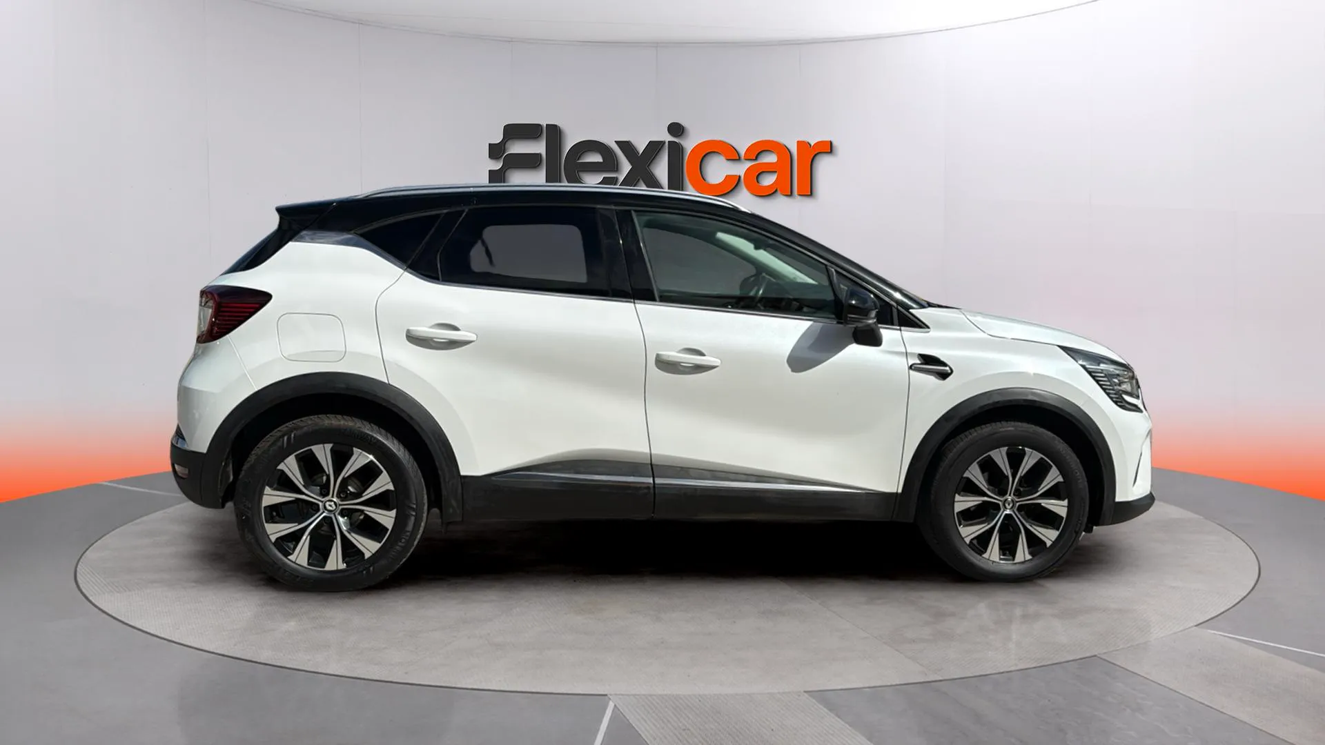 Renault Captur techno TCe - foto 8