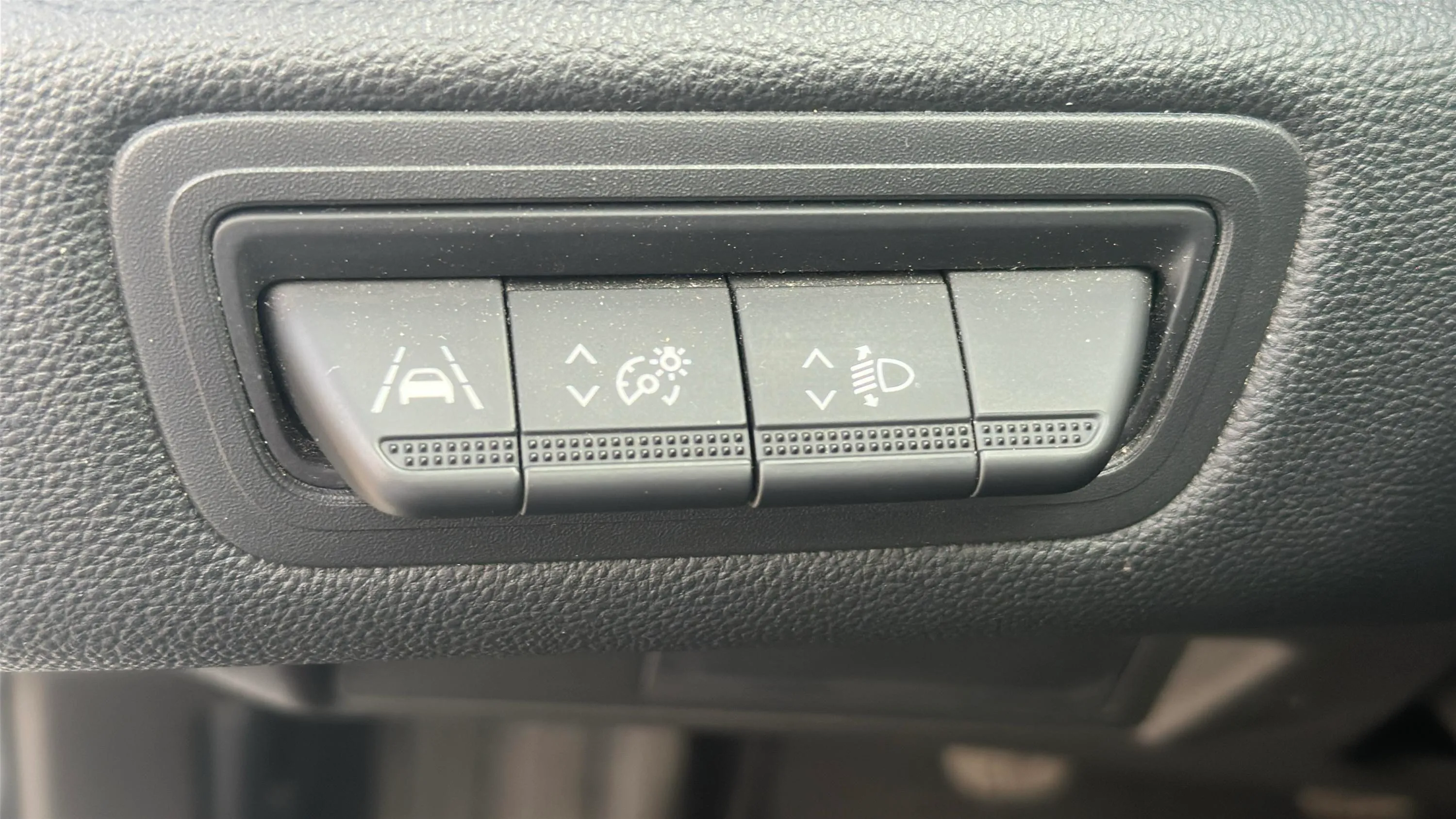 Renault Captur techno TCe - foto 17