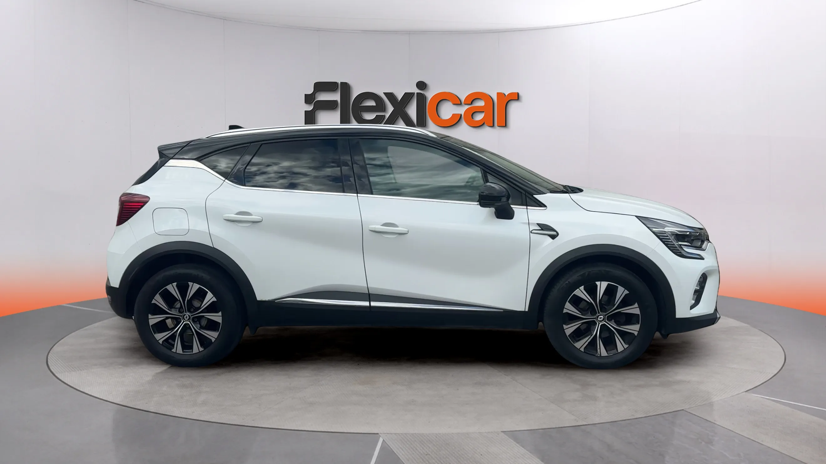 Renault Captur techno TCe - foto 8