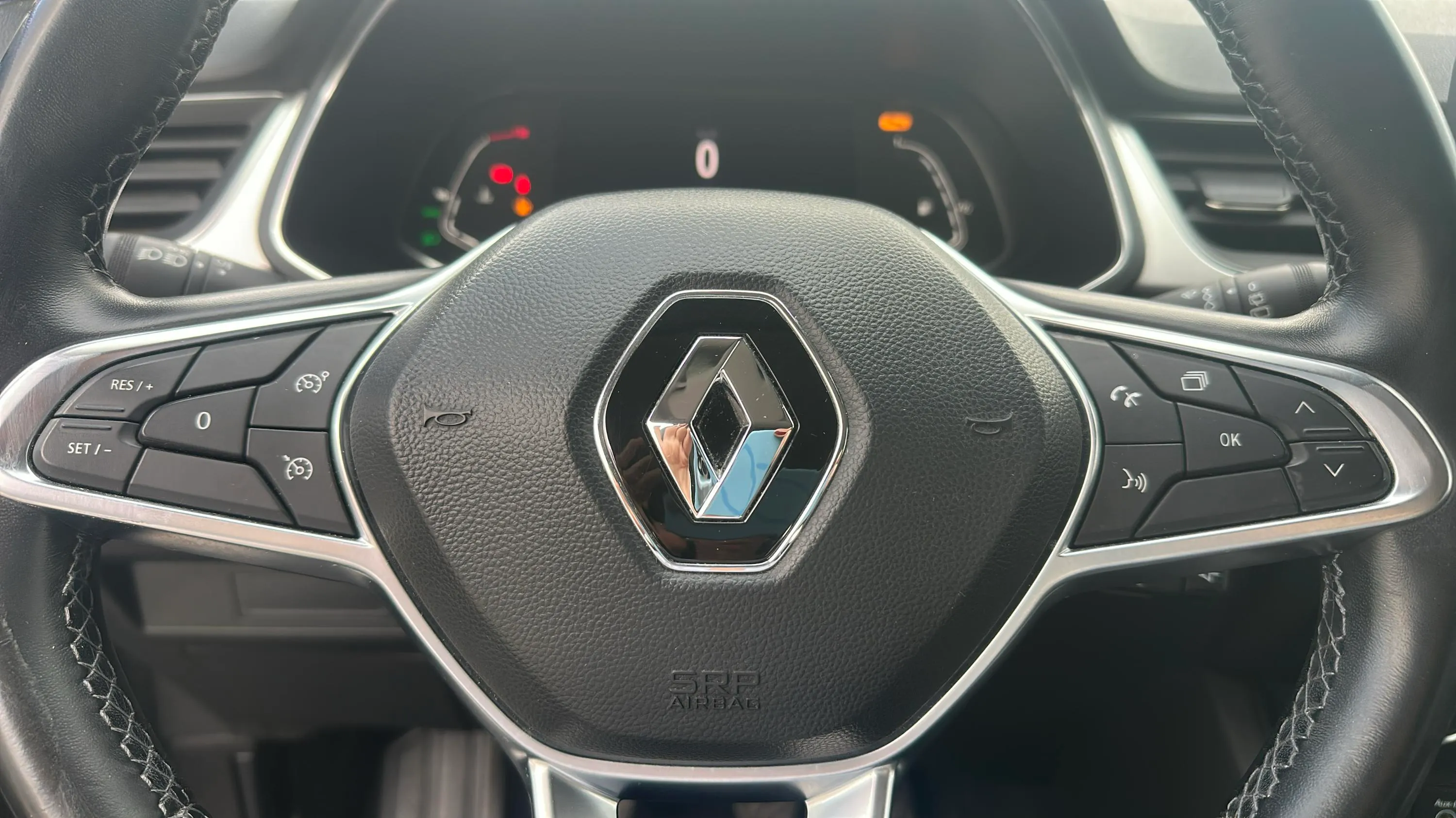 Renault Captur techno TCe - foto 18