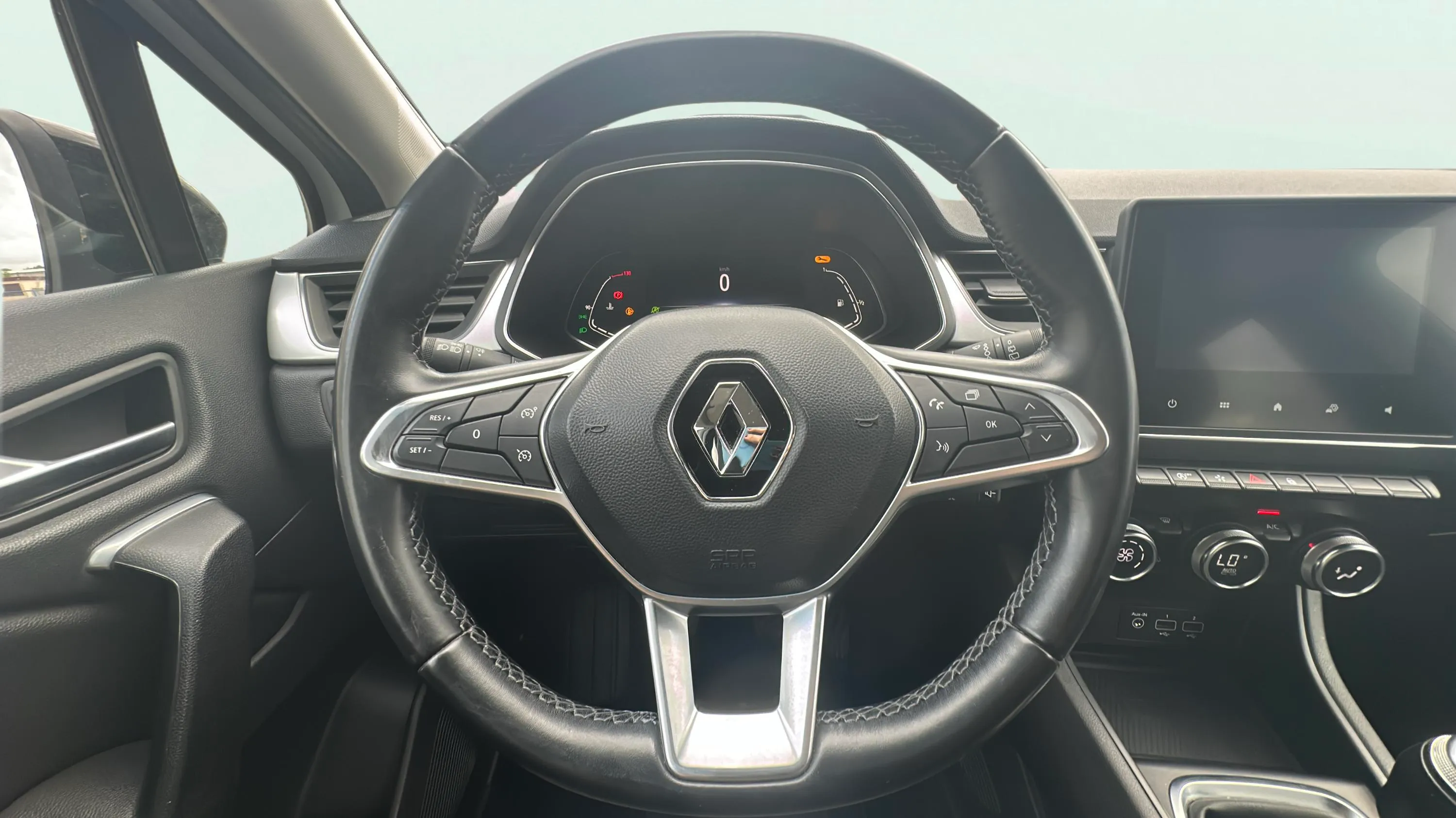 Renault Captur techno TCe - foto 11