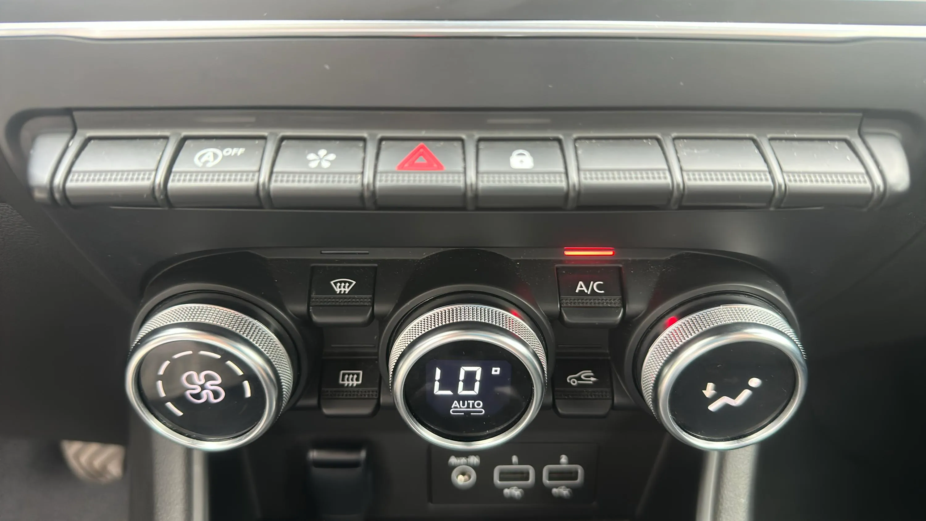 Renault Captur techno TCe - foto 19