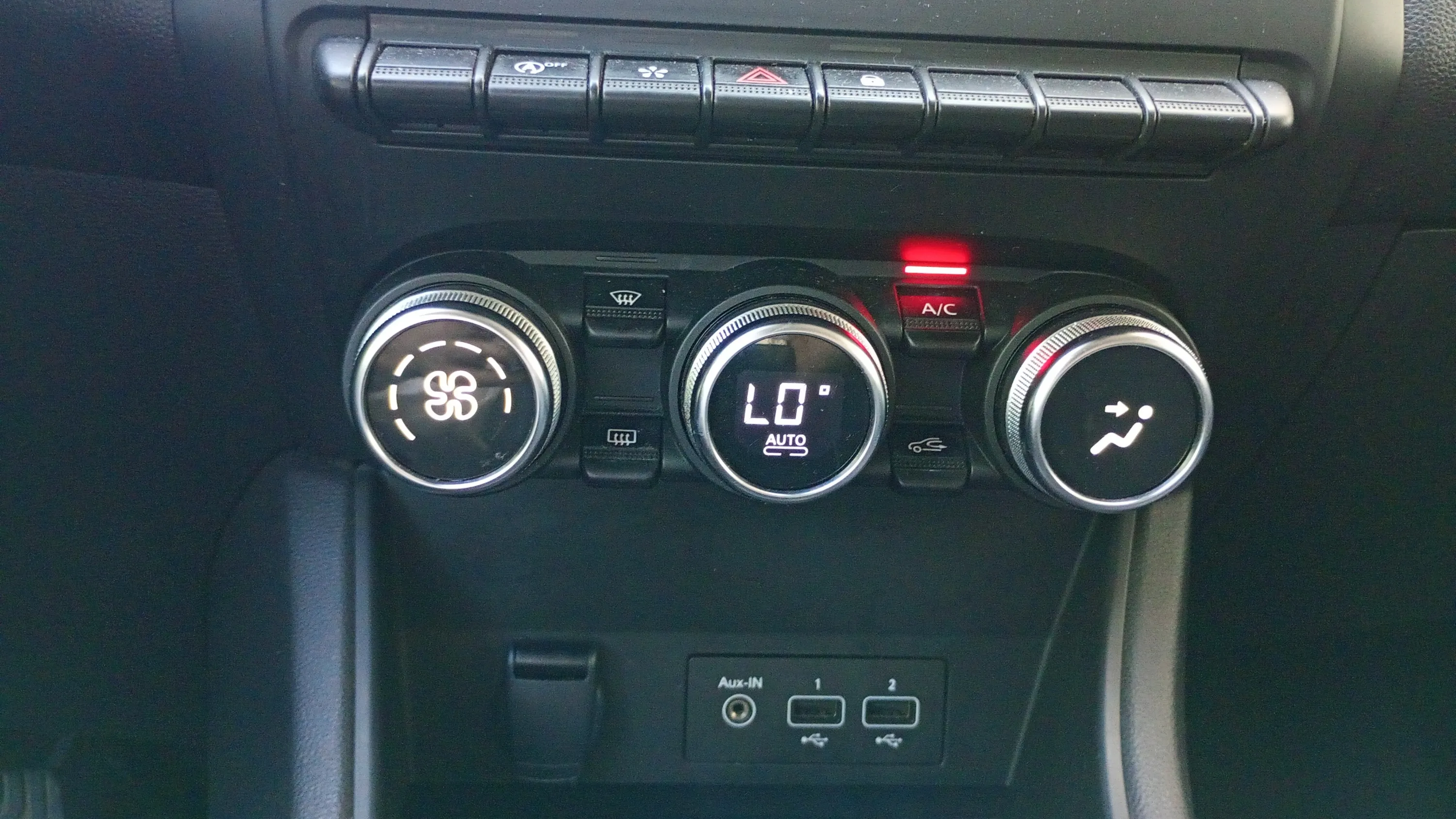 Renault Captur techno TCe - foto 22