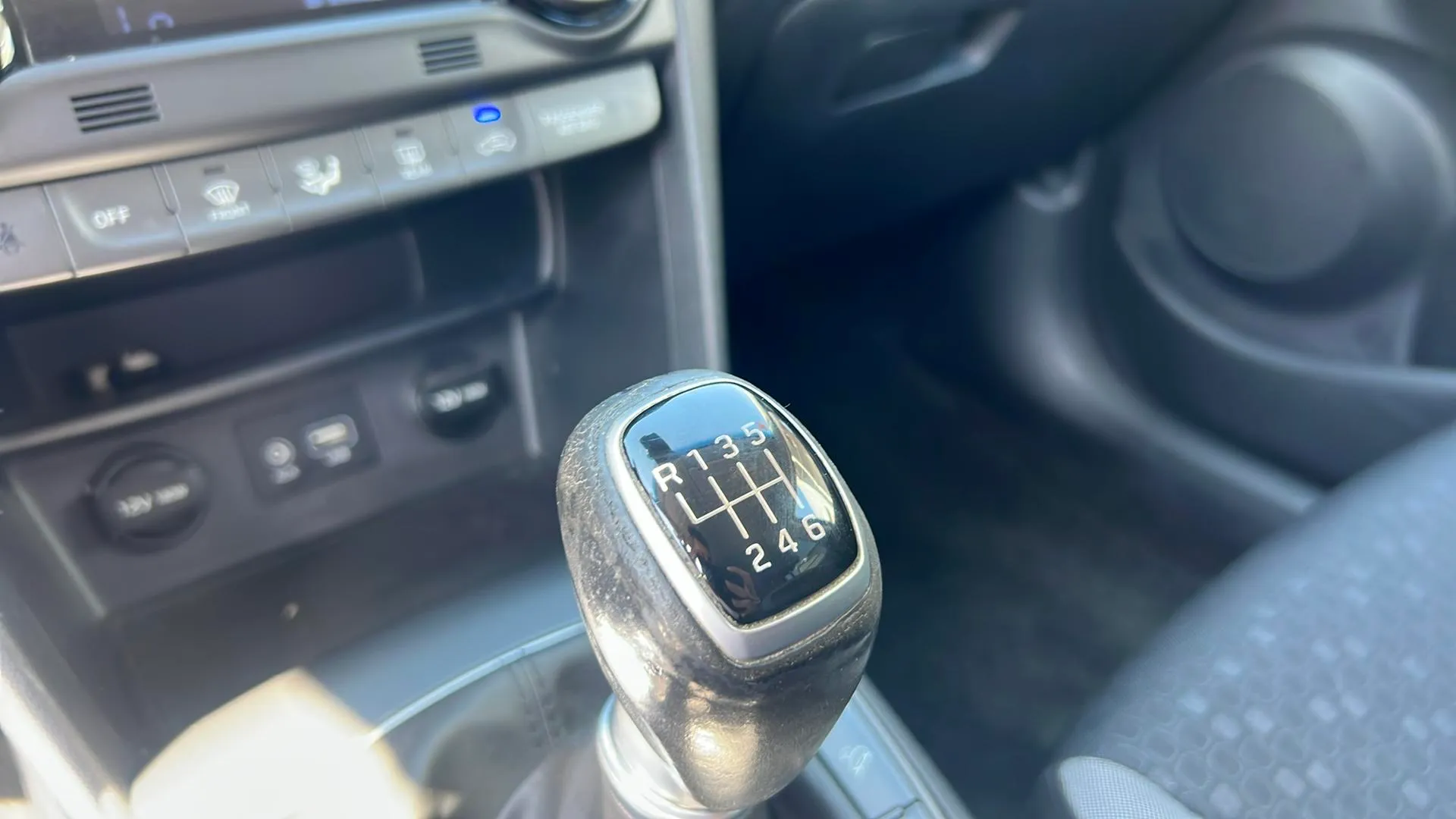 Hyundai Kona 1.0 T-GDi Essence 4x2 AEB - foto 15