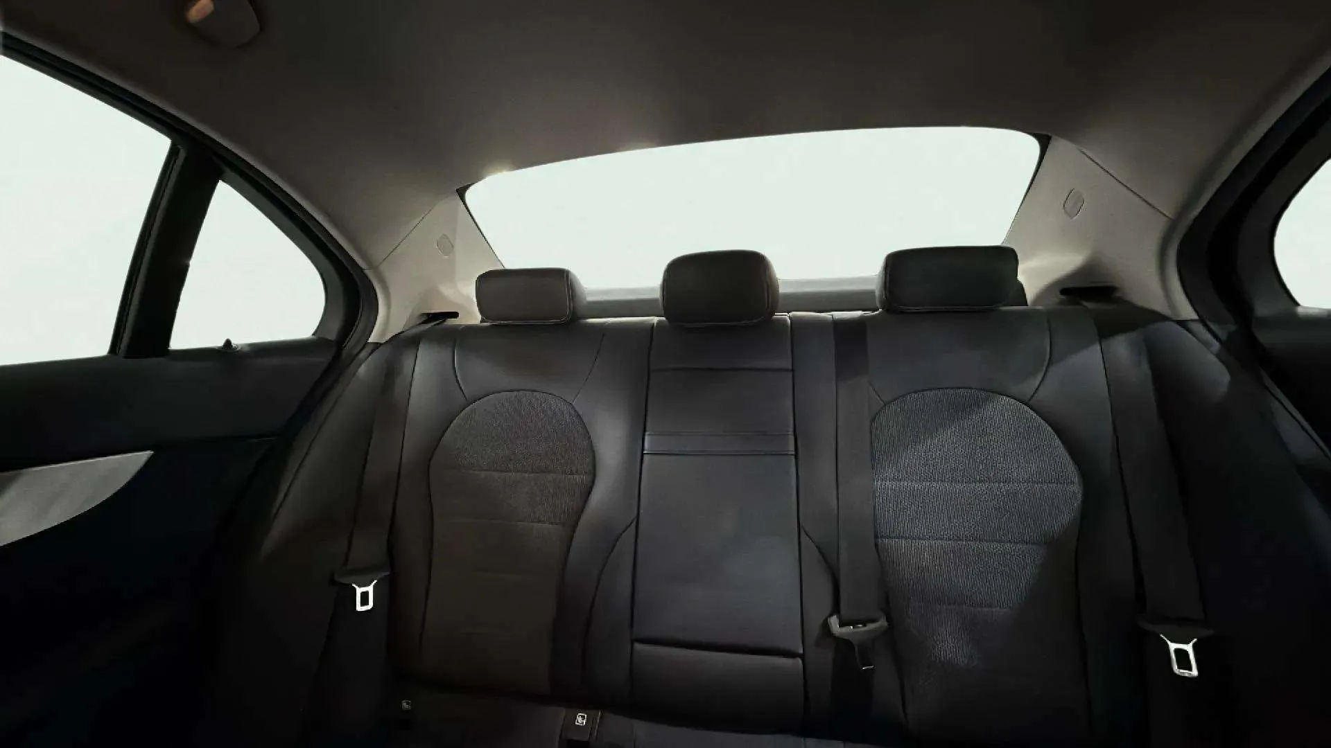Mercedes-Benz Clase C C 200 d - foto 14