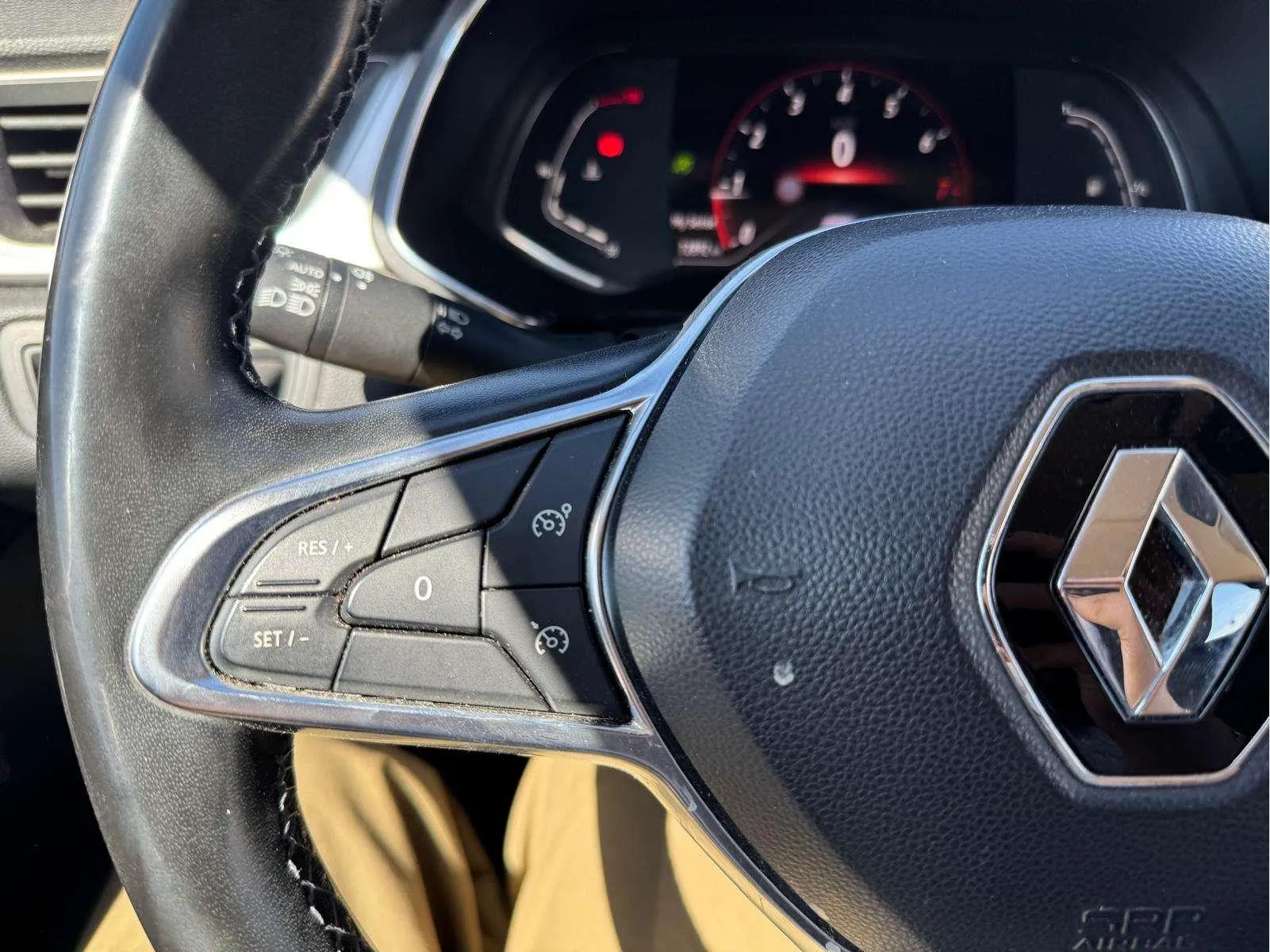 Renault Captur techno TCe - foto 12
