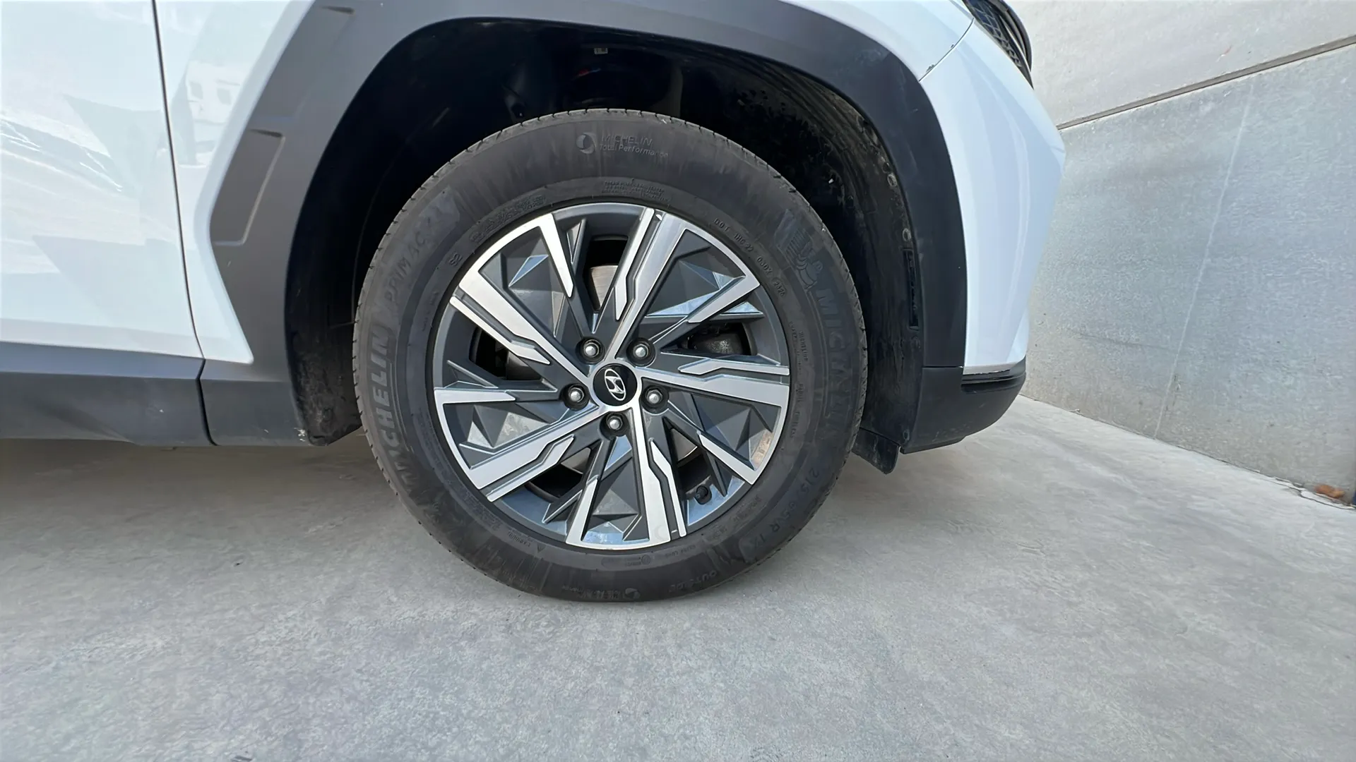 Hyundai Tucson 1.6 T-GDi 48V Maxx - foto 20