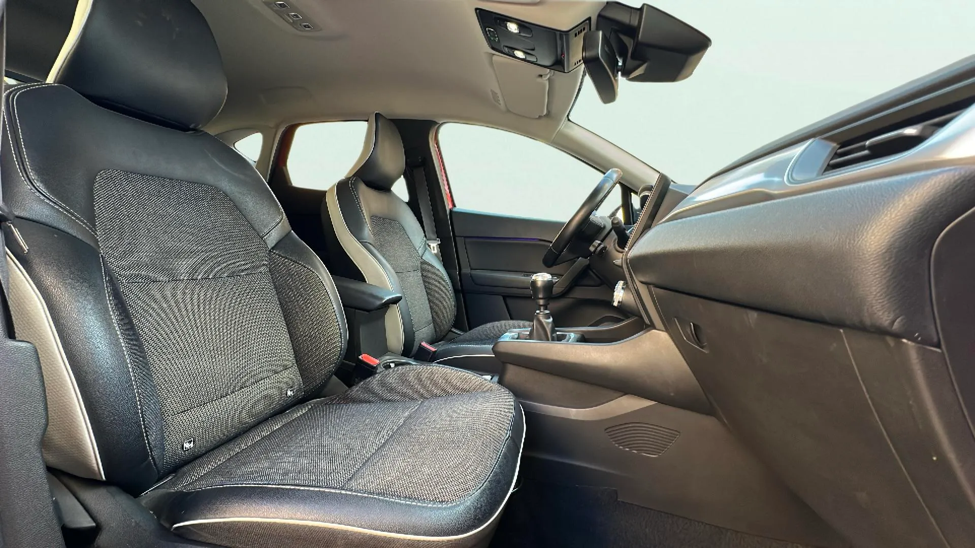 Renault Captur equilibre TCe - foto 16