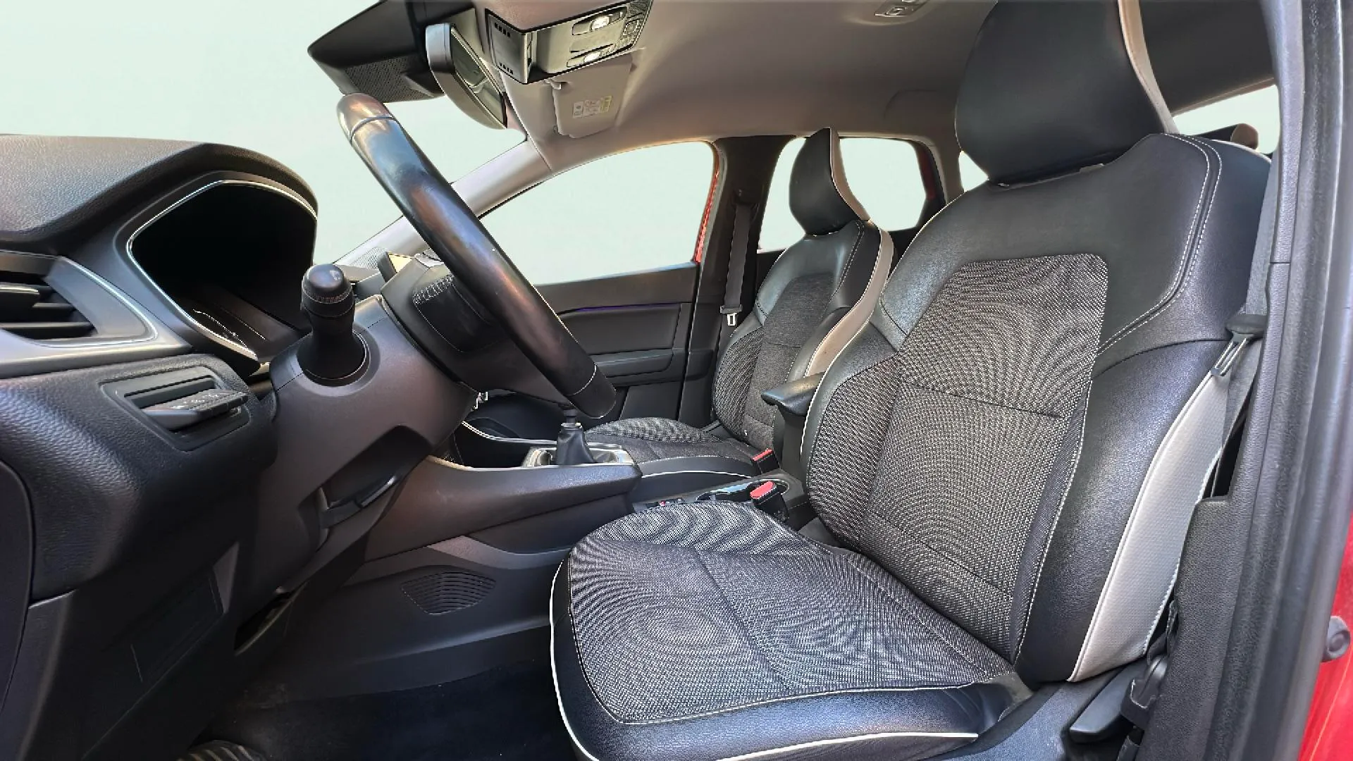 Renault Captur equilibre TCe - foto 15