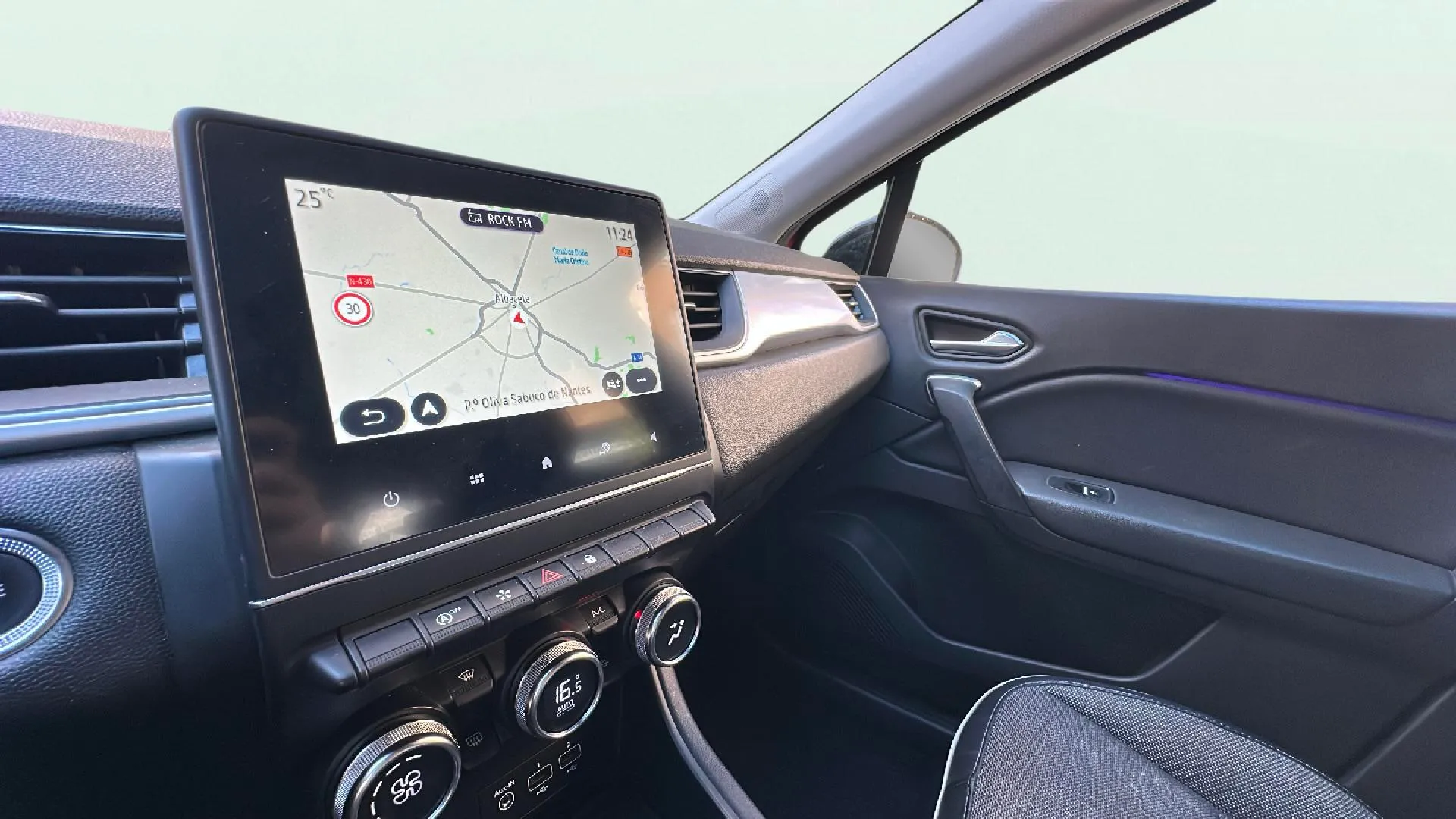 Renault Captur equilibre TCe - foto 20