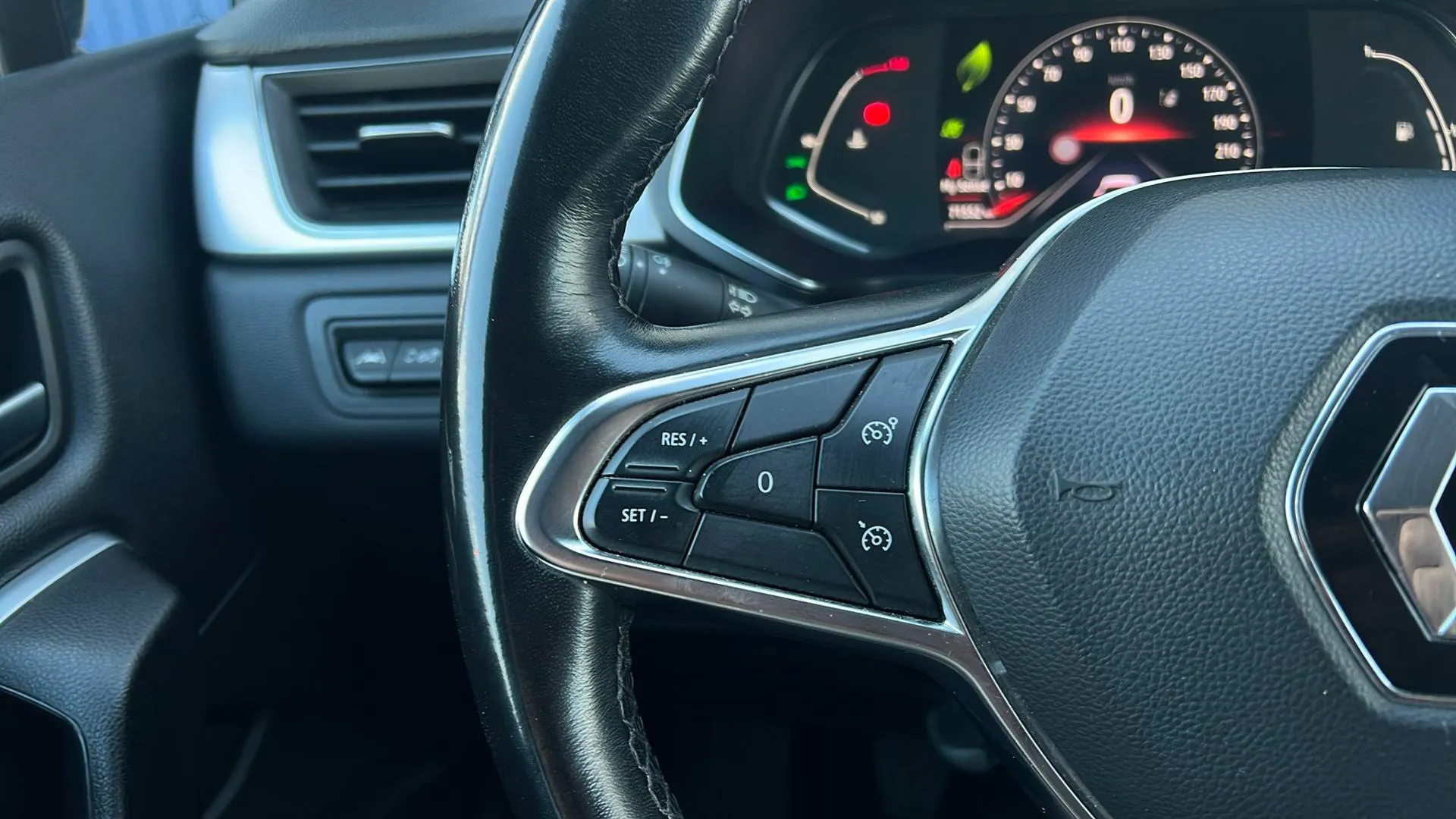 Renault Captur techno TCe - foto 14