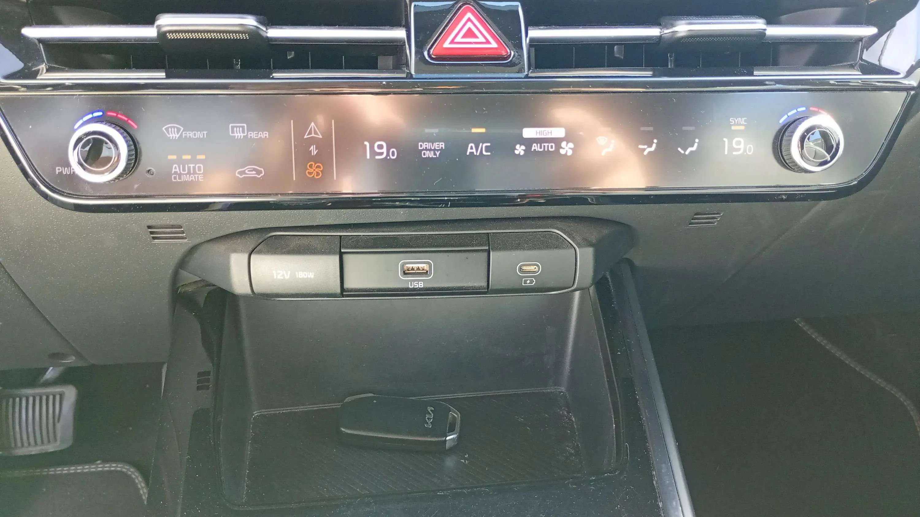 Kia Niro 1.6 GDi HEV Drive - foto 25
