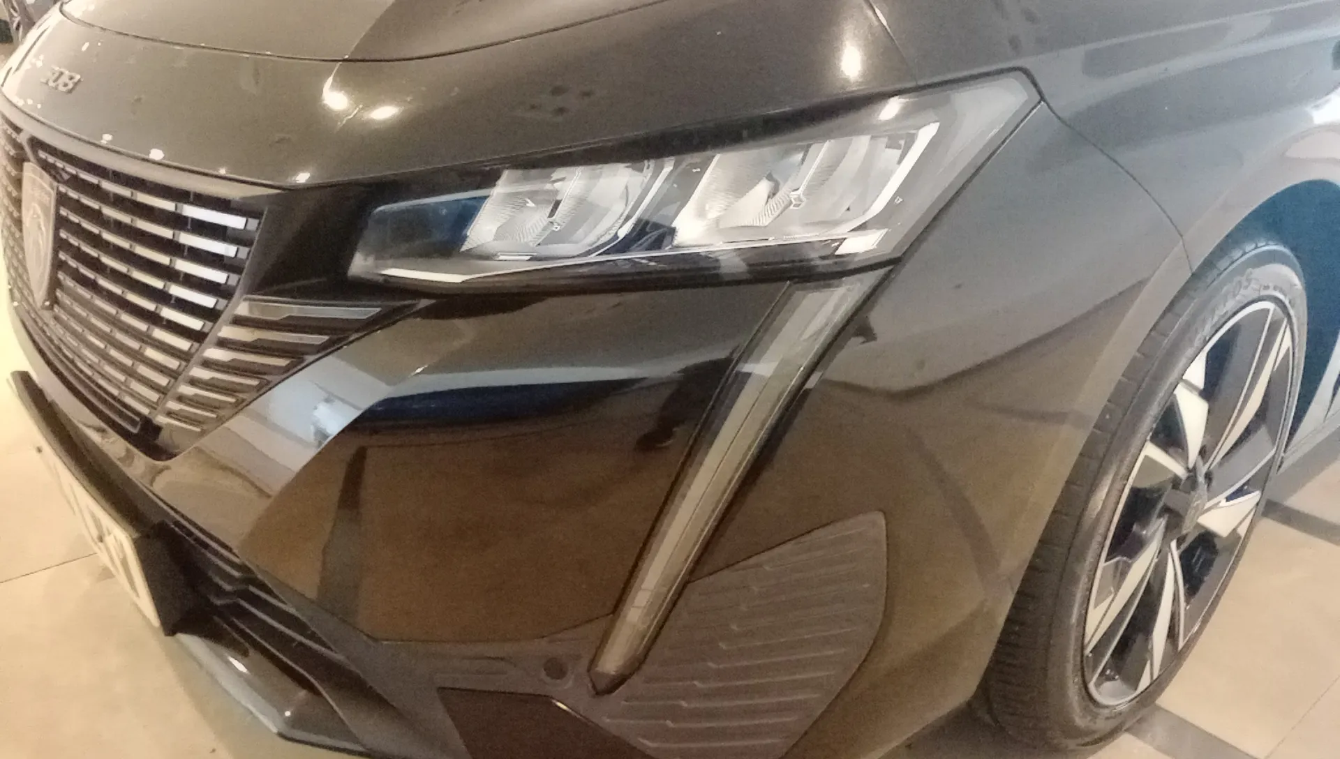 Peugeot 308 Allure PureTech 130 - foto 29