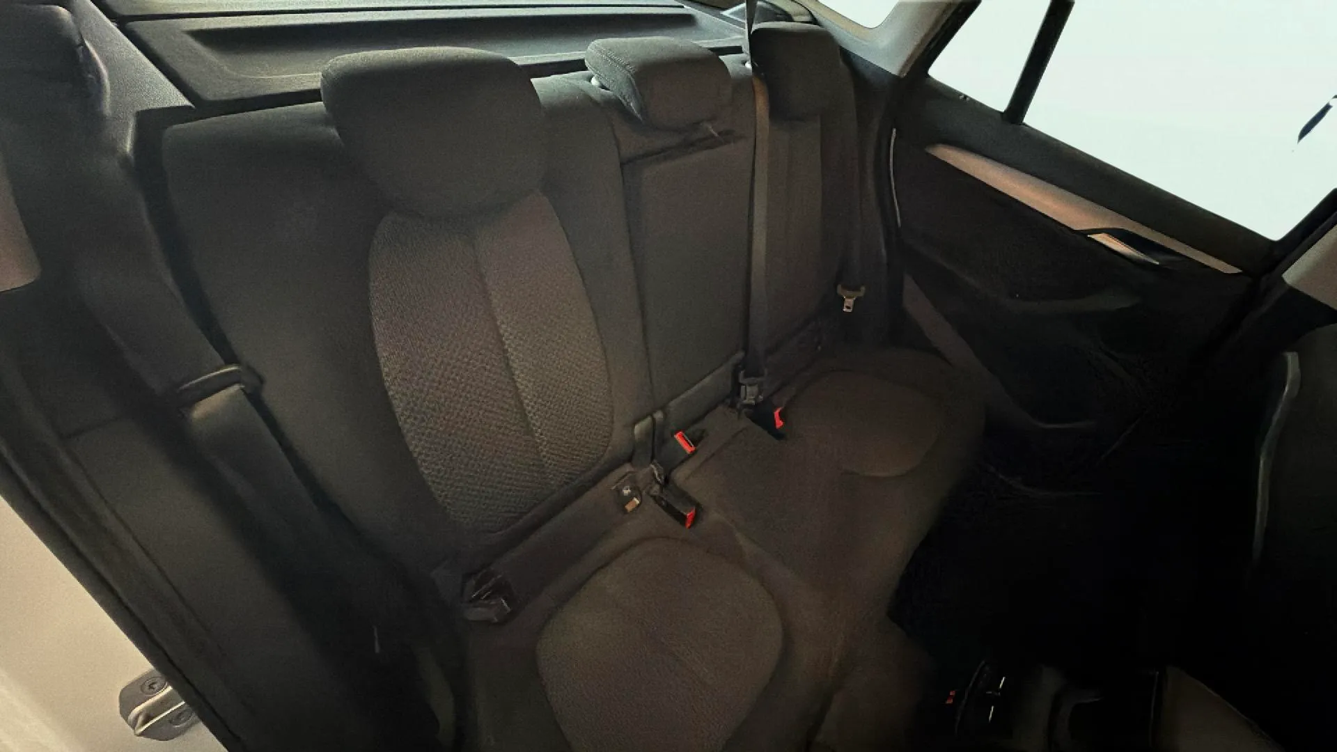 BMW X1 sDrive18dA Corporate - foto 12