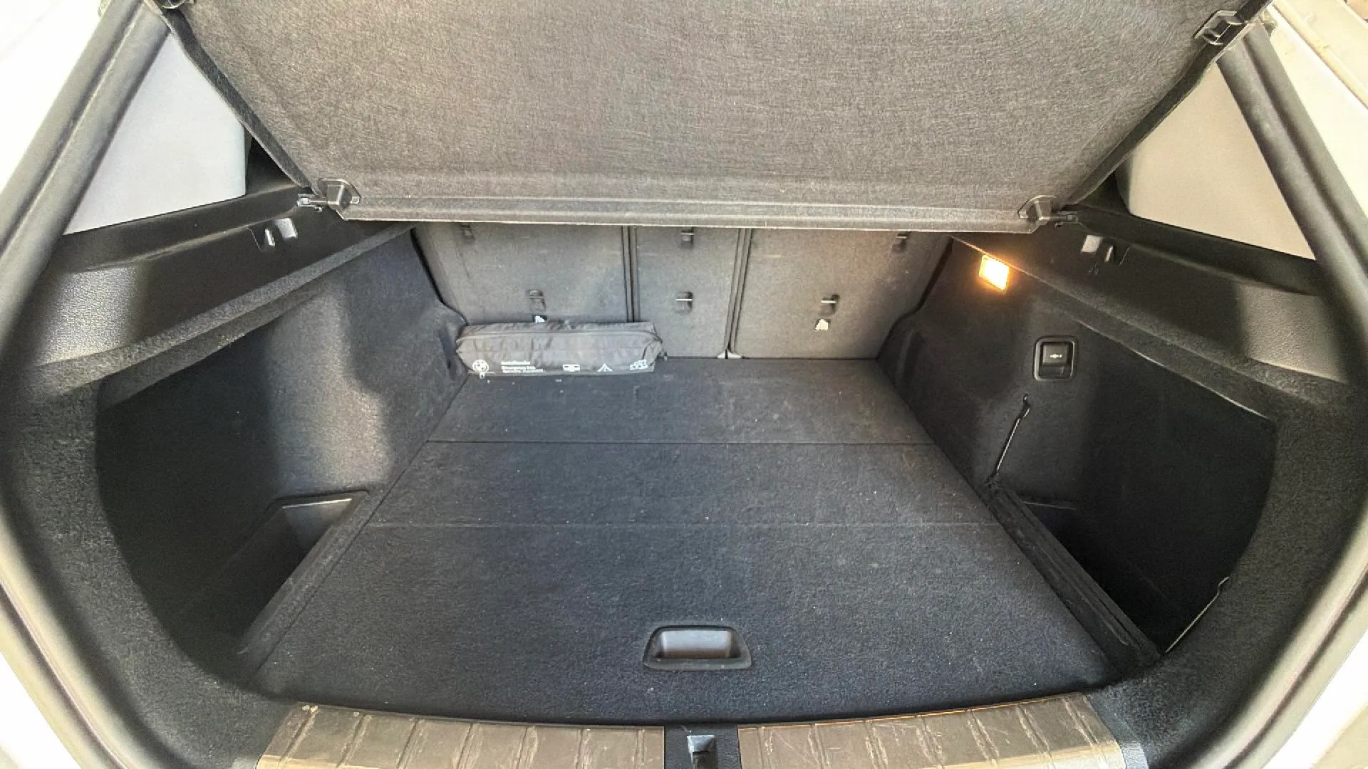 BMW X1 sDrive18dA Corporate - foto 13