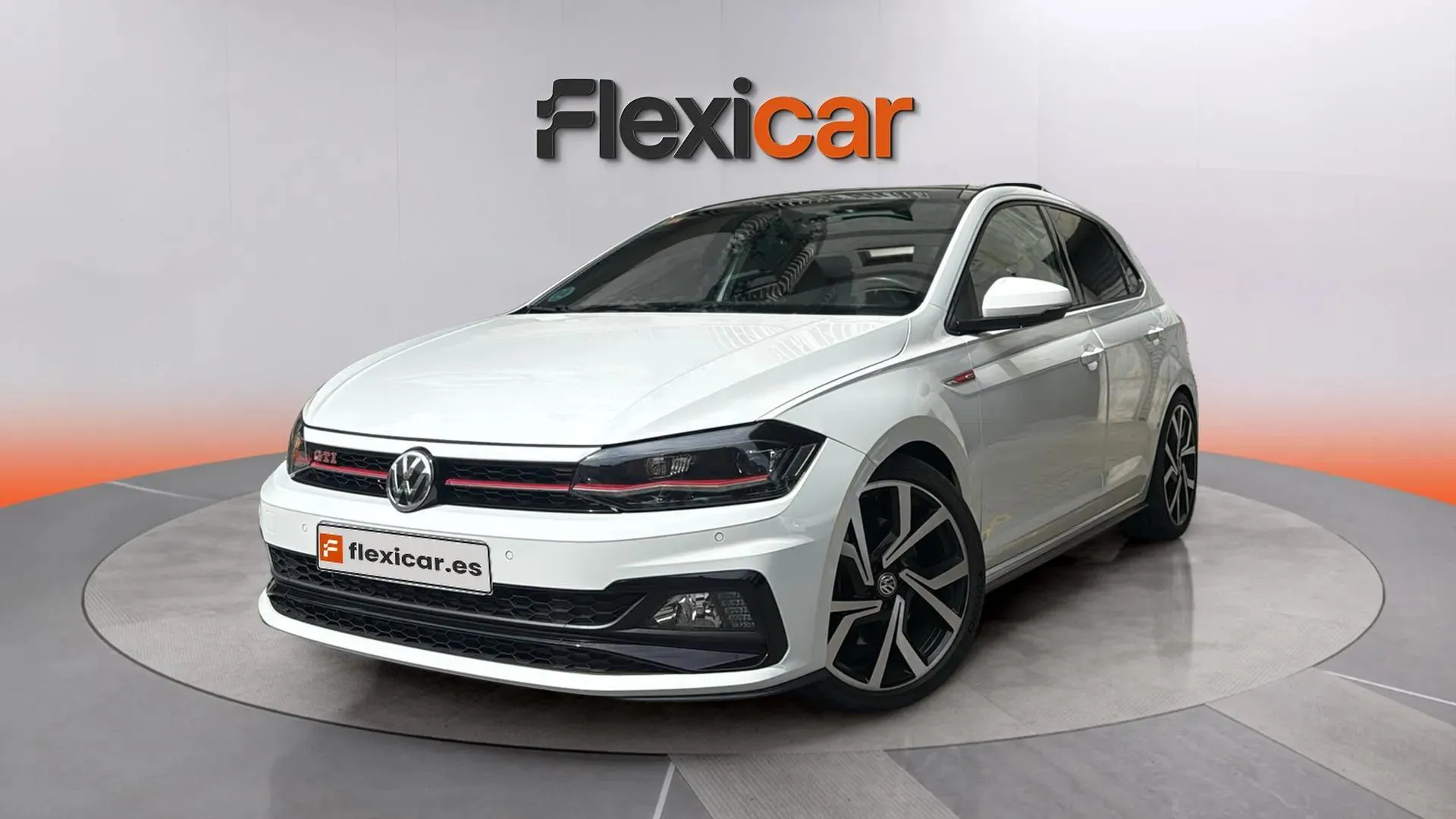 Volkswagen Polo GTI 2.0 TSI DSG - foto 8