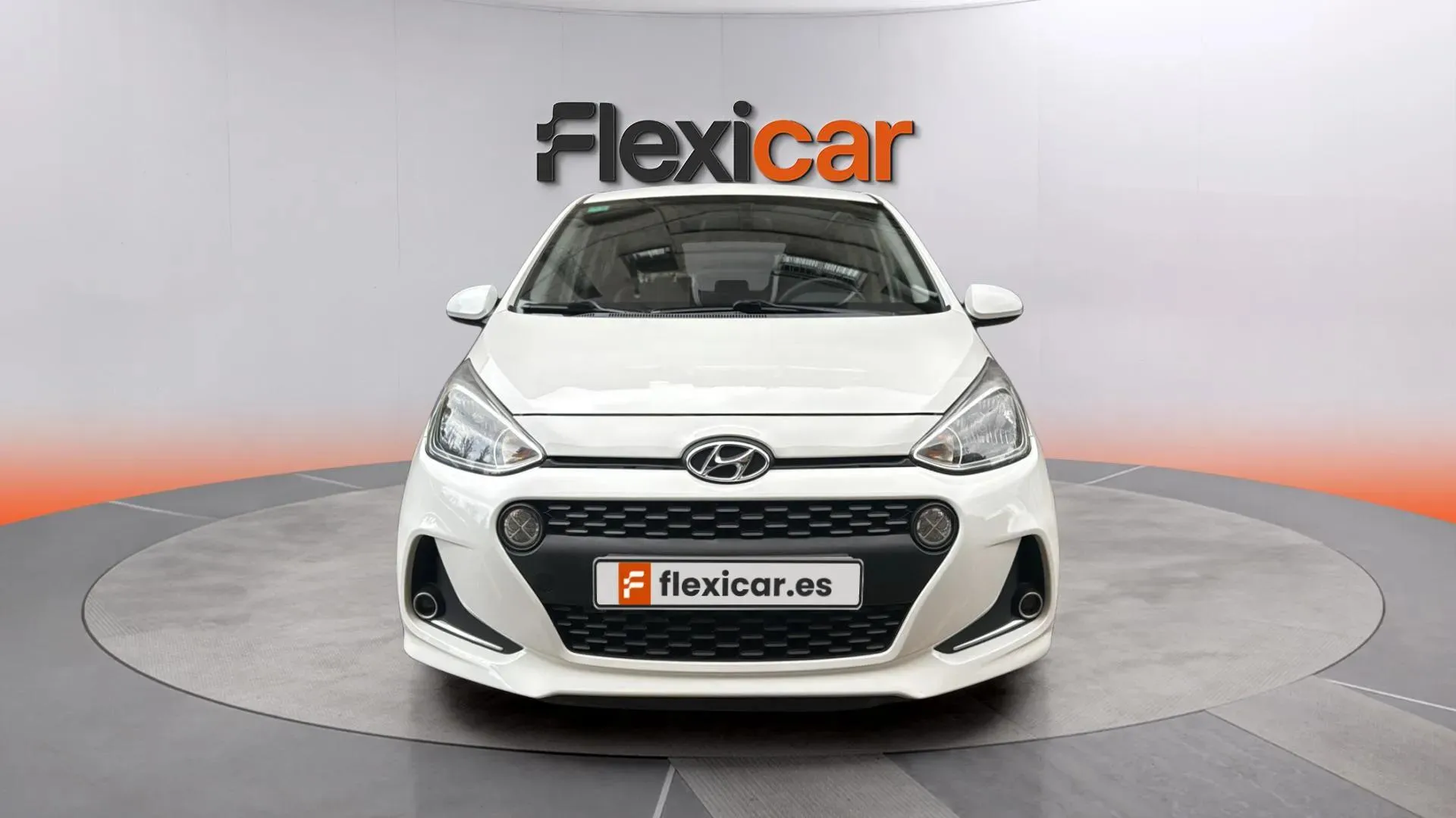 Hyundai i10 1.0 Klass - foto 9