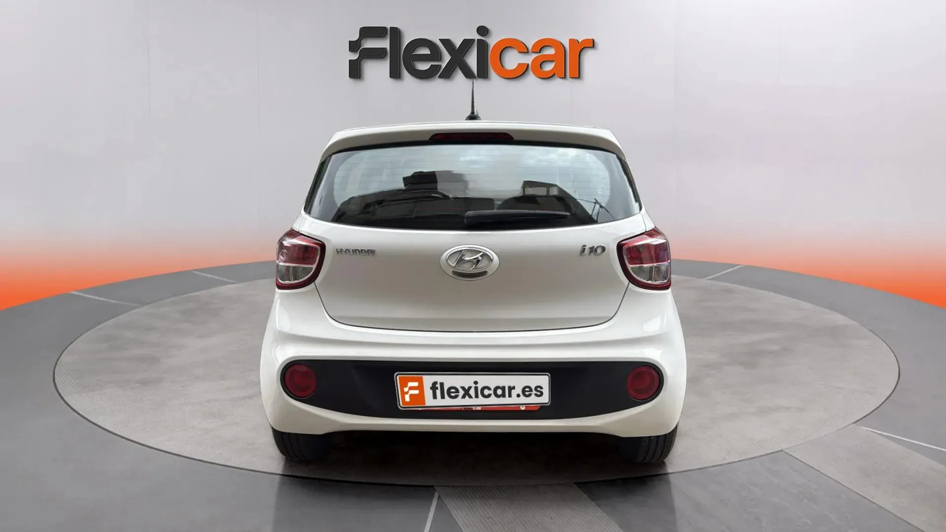 Hyundai i10 1.0 Klass - foto 4