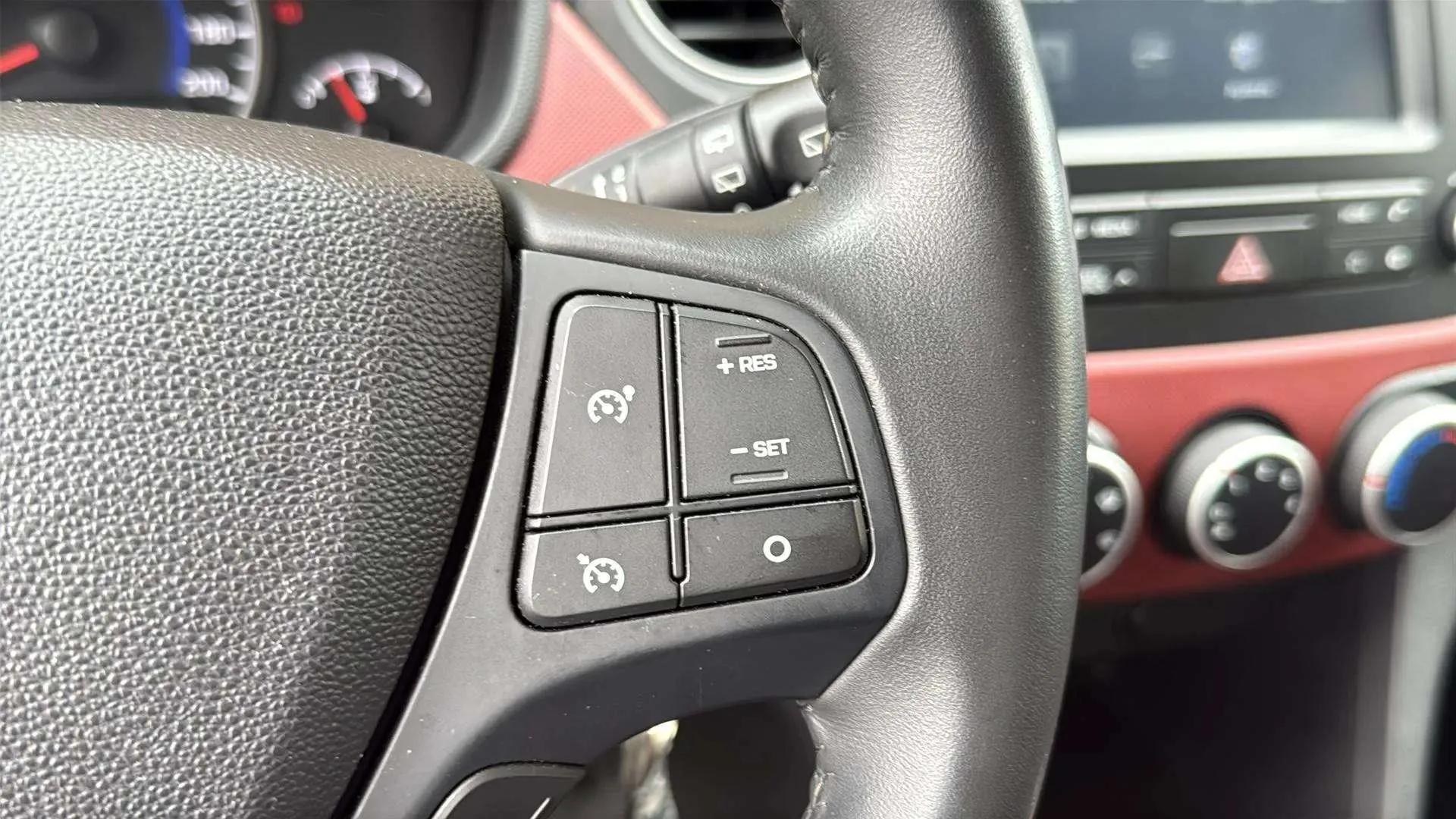 Hyundai i10 1.0 Klass - foto 18