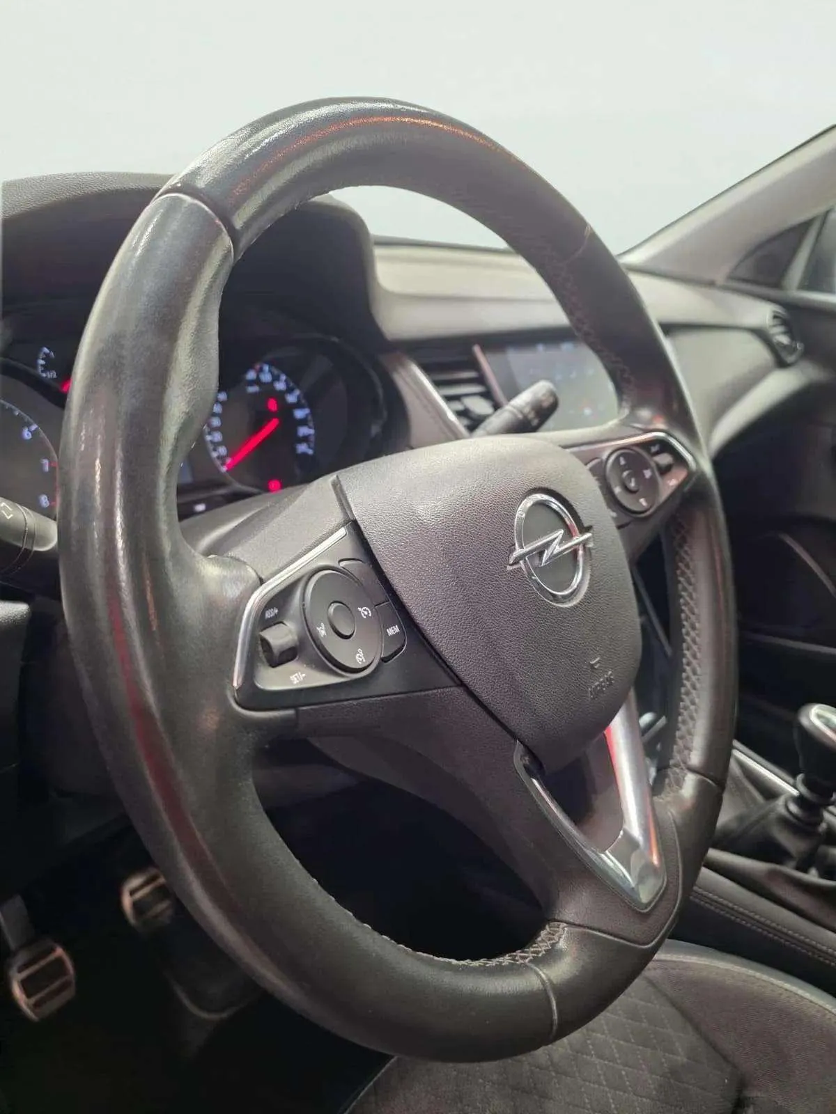 Opel Grandland 1.5 CDTi Design Tech - foto 21