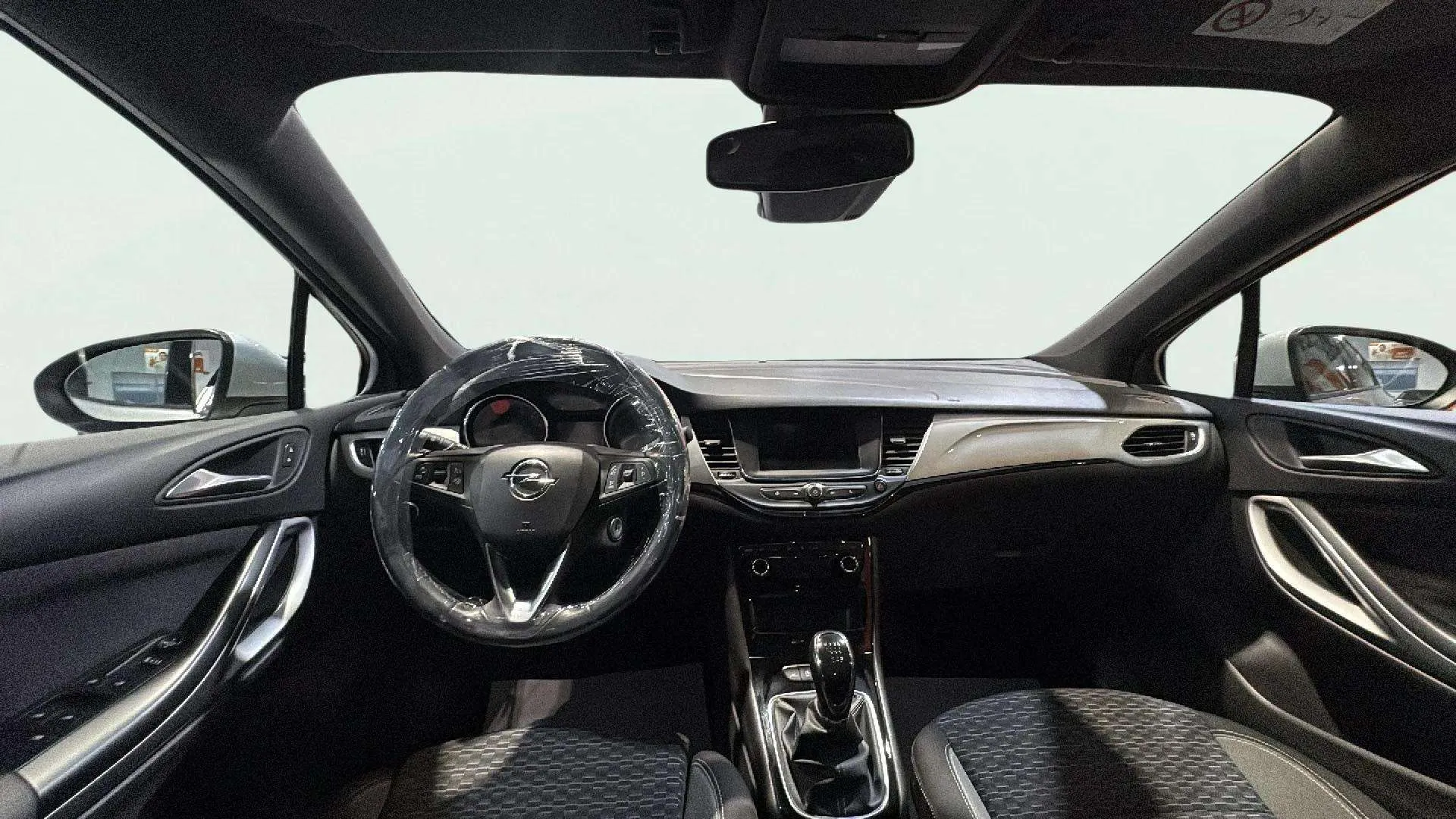 Opel Astra 1.2T SHT Business Elegance - foto 10