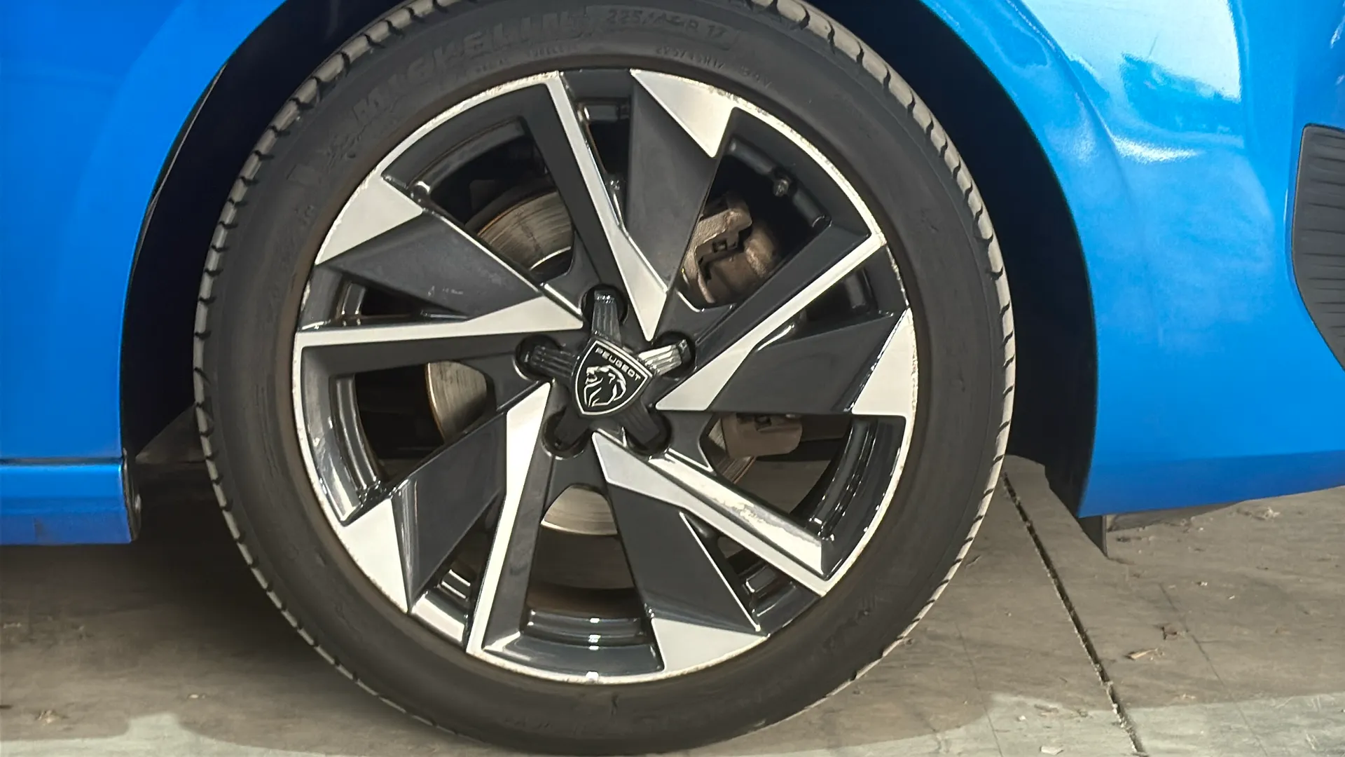 Peugeot 308 Active Pack PureTech 130 - foto 10