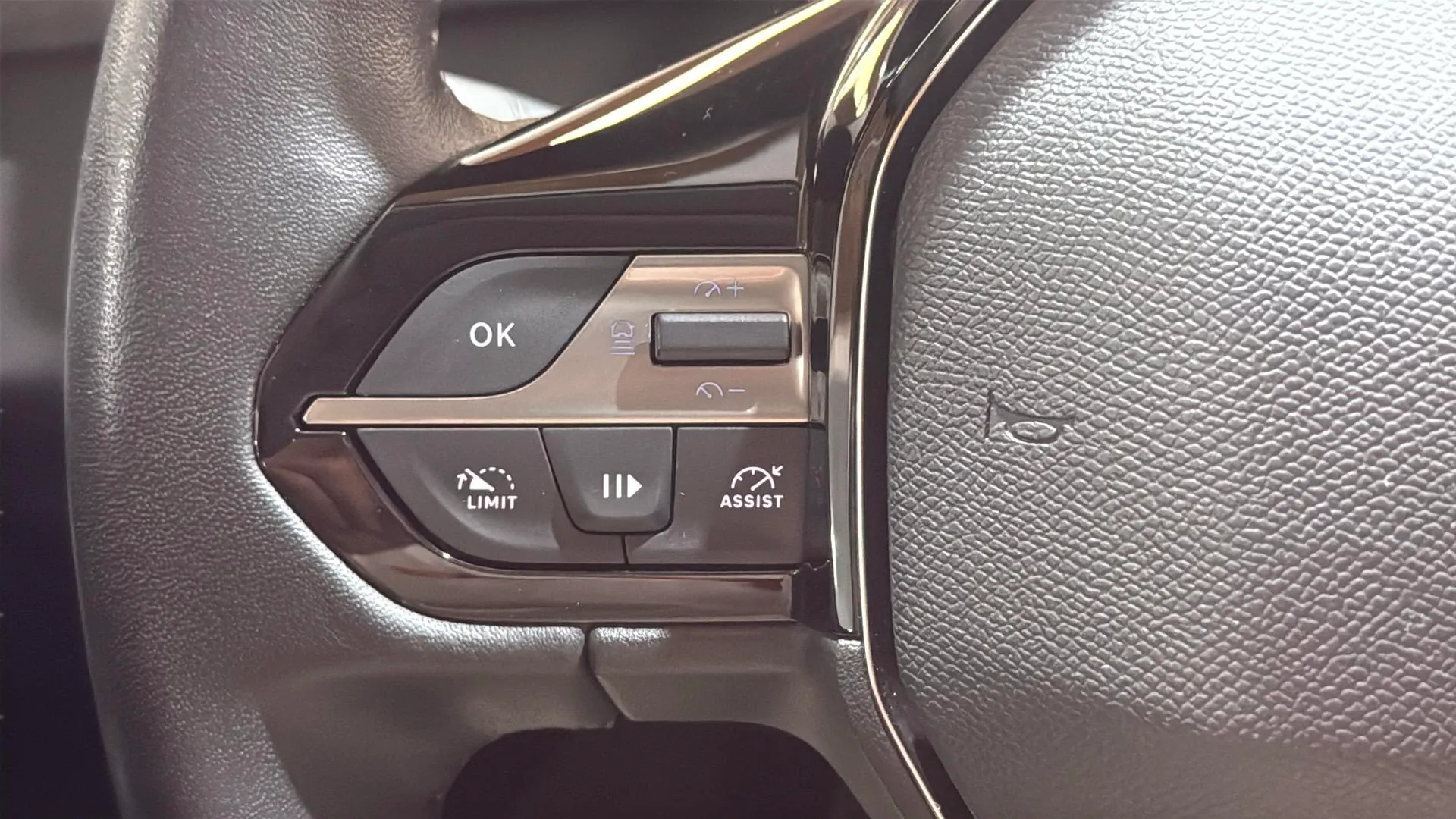 Peugeot 308 Active Pack PureTech 130 - foto 19