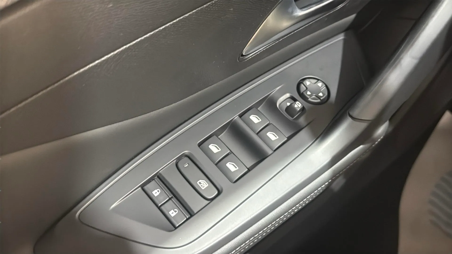 Peugeot 308 Active Pack PureTech 130 - foto 22